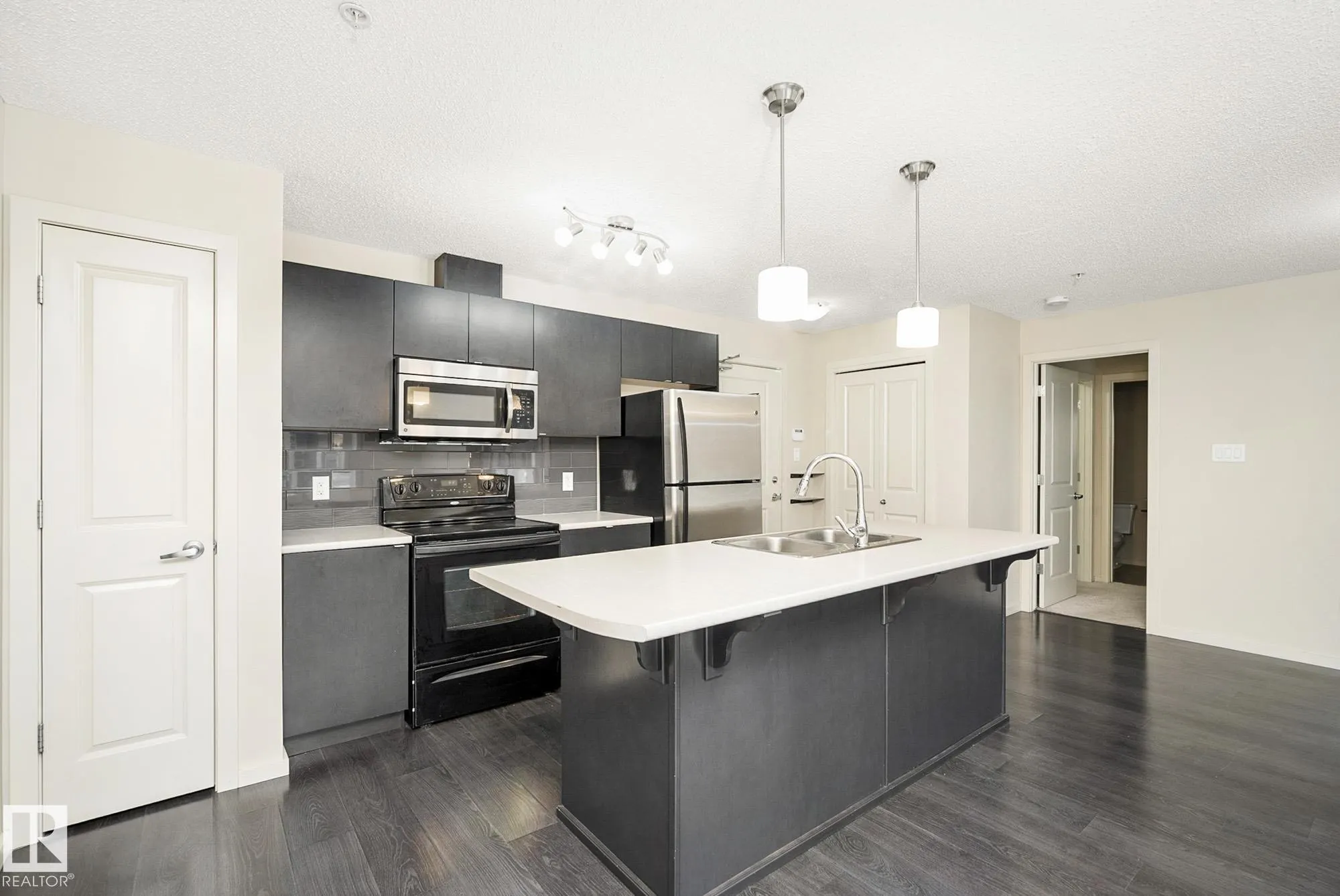 340 WINDERMERE Road