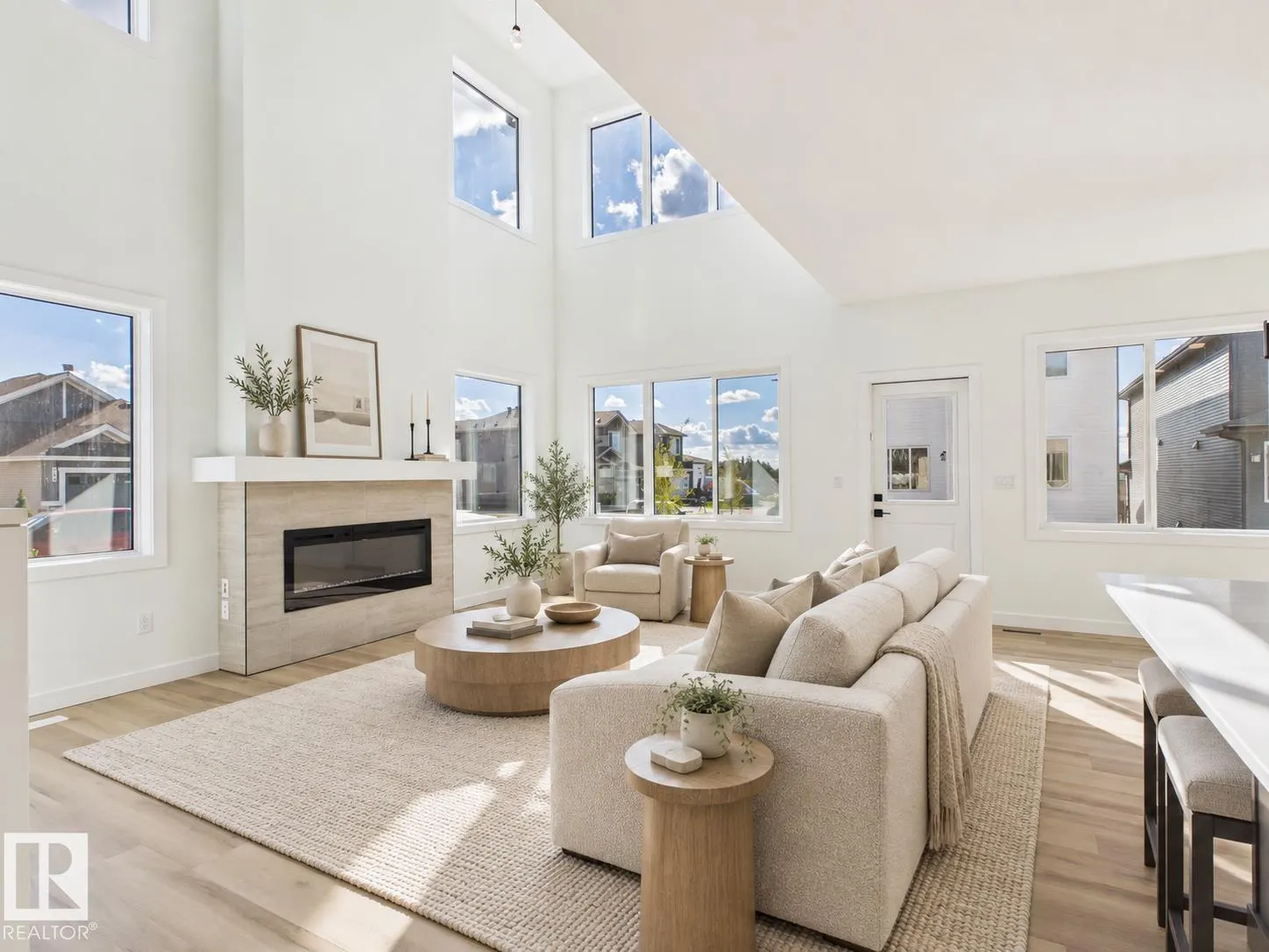 50 WILLOW Link