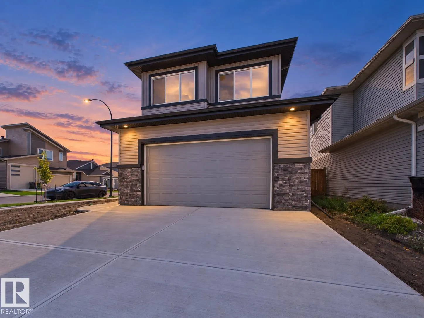 50 WILLOW Link