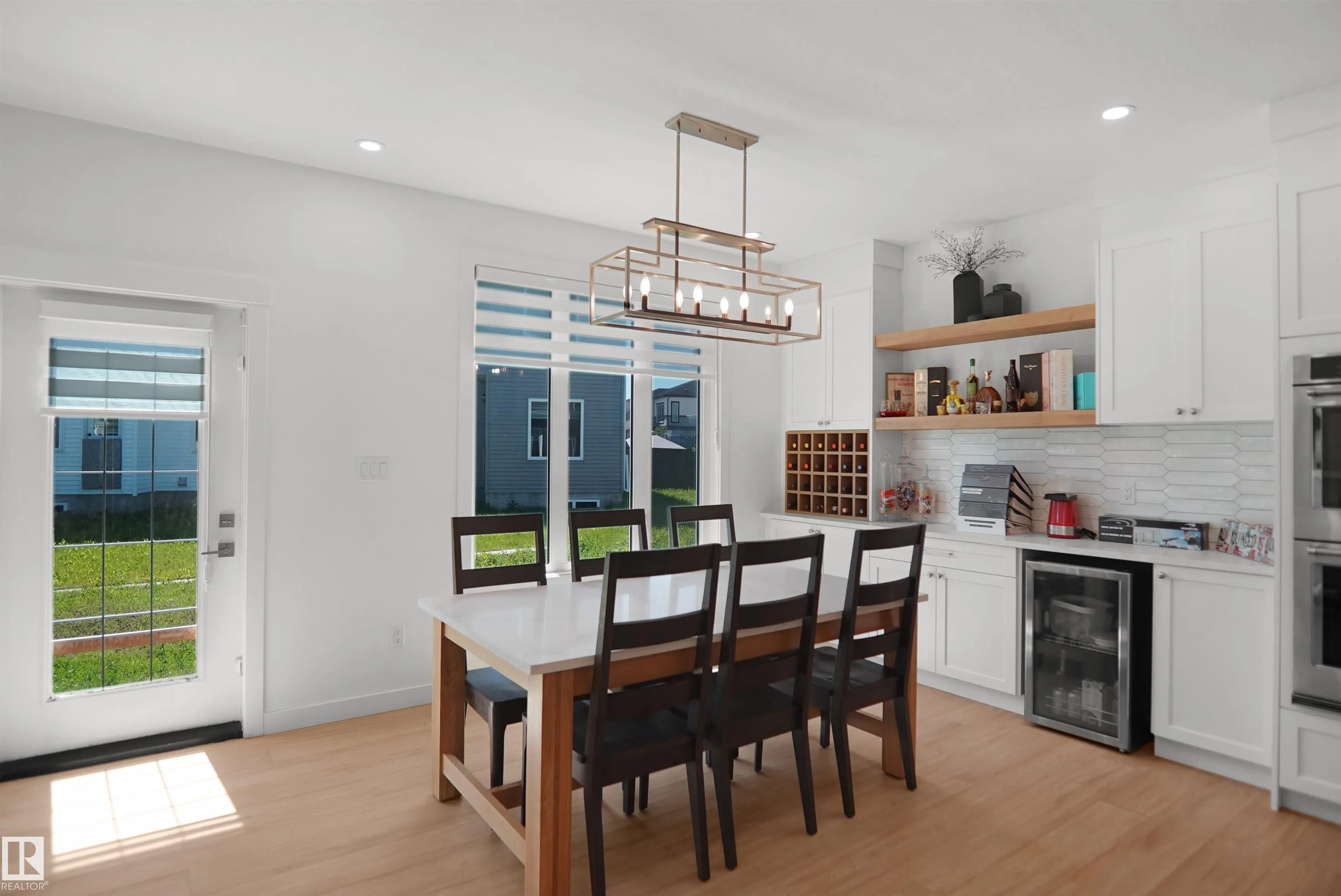 5802 SOLEIL Boulevard