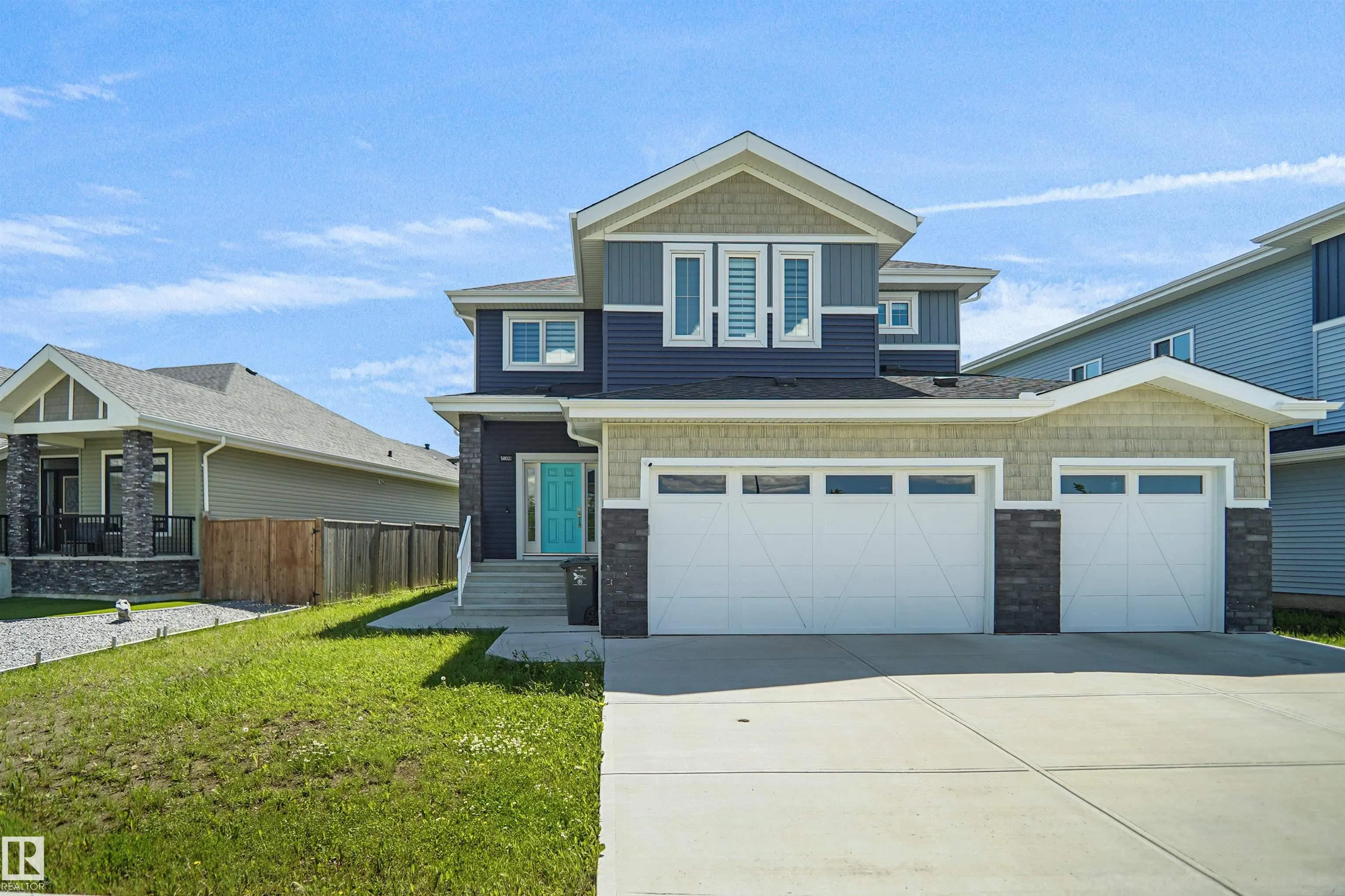5802 SOLEIL Boulevard
