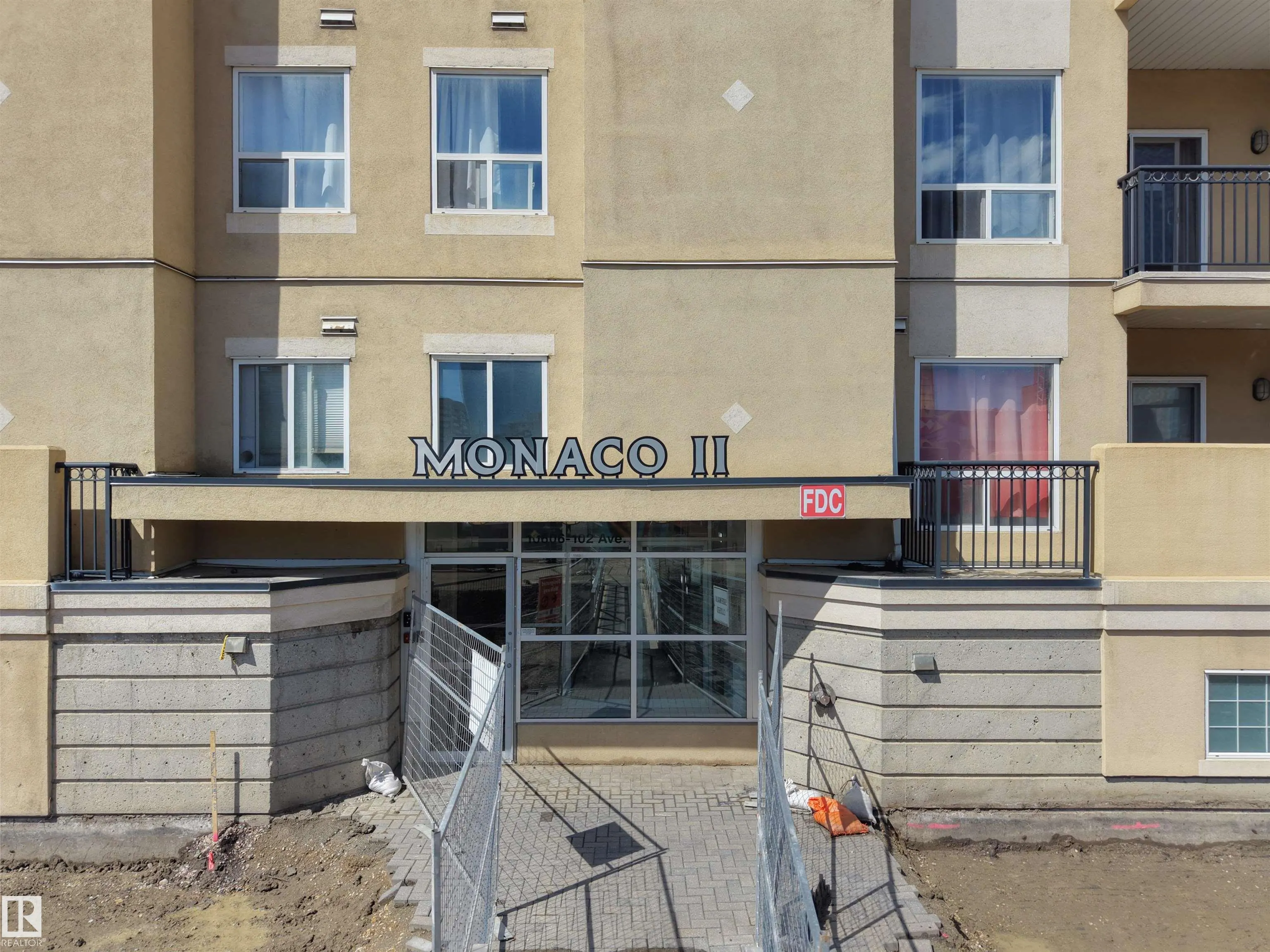 10606 102 Avenue
