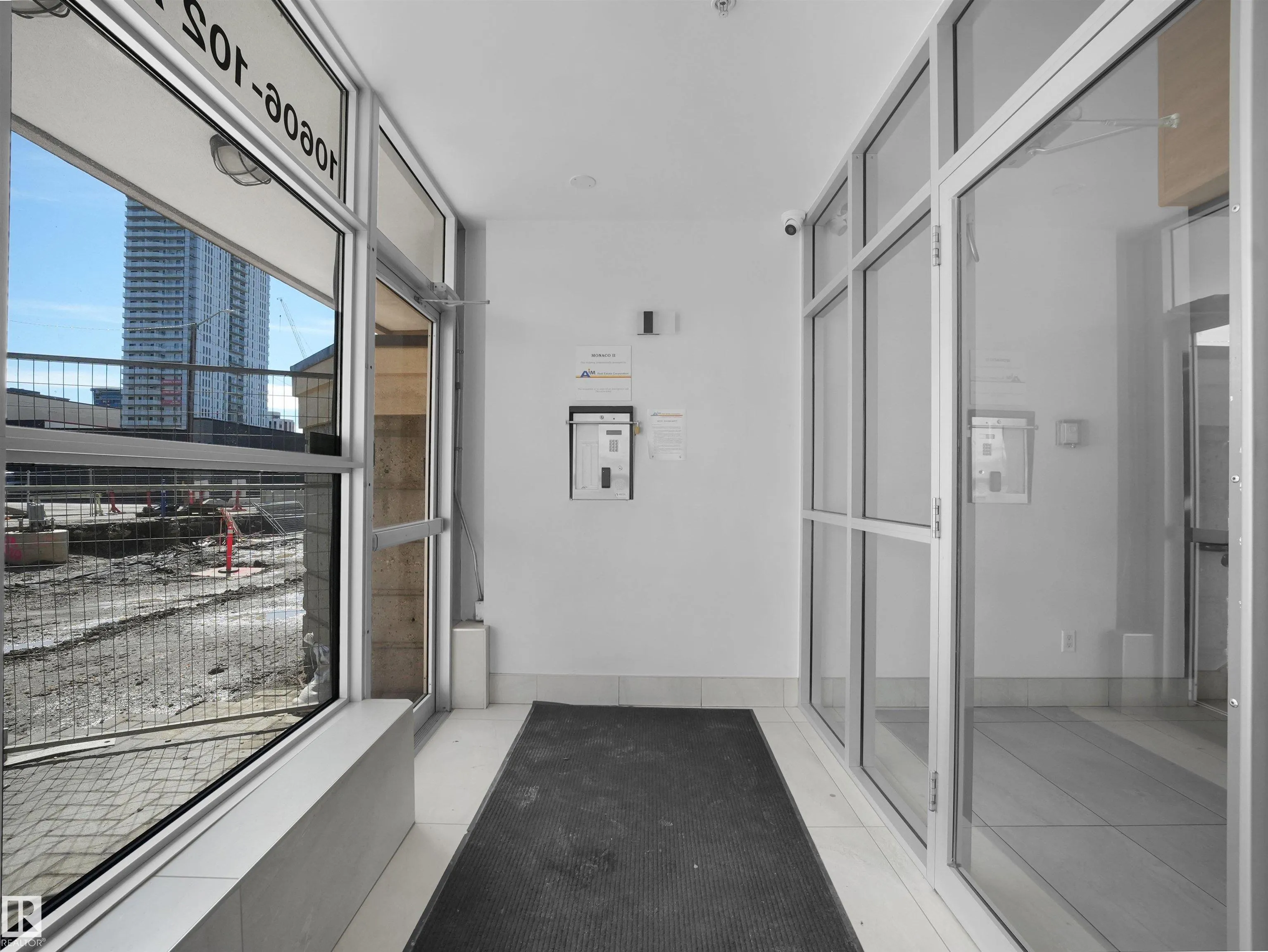 10606 102 Avenue