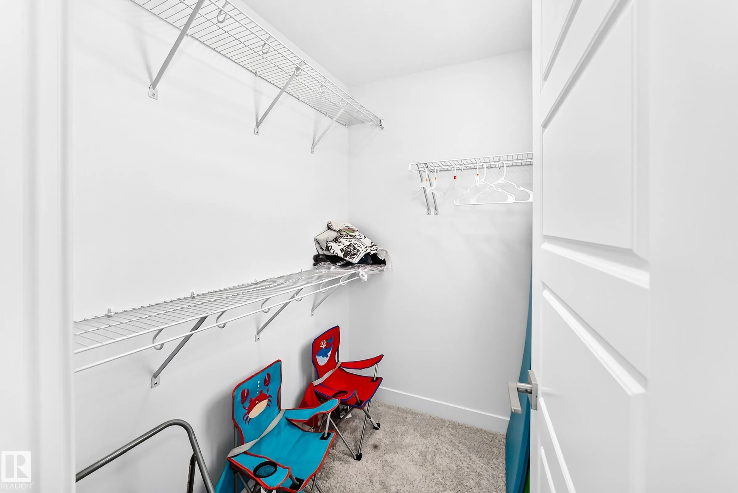 4027 Hawthorn Link