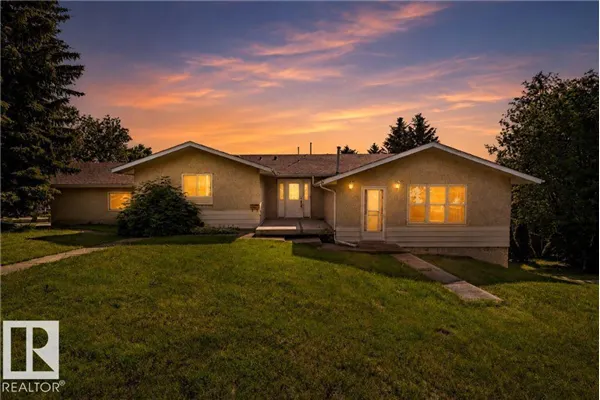 26 LOUISBOURG Place