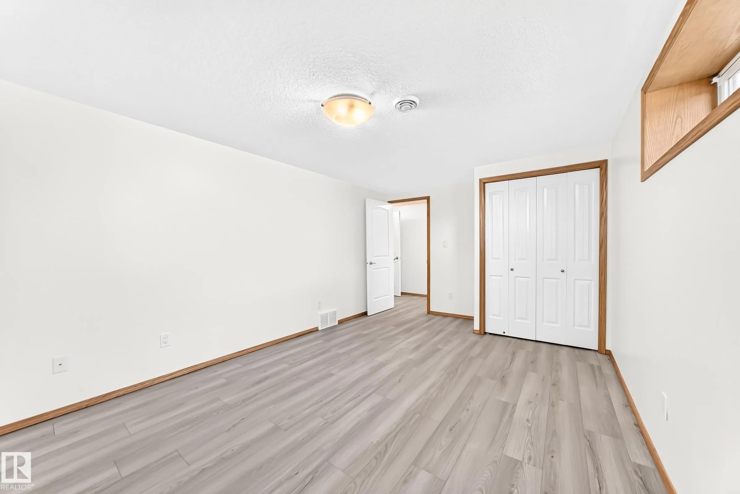 686 KANANASKIS Drive