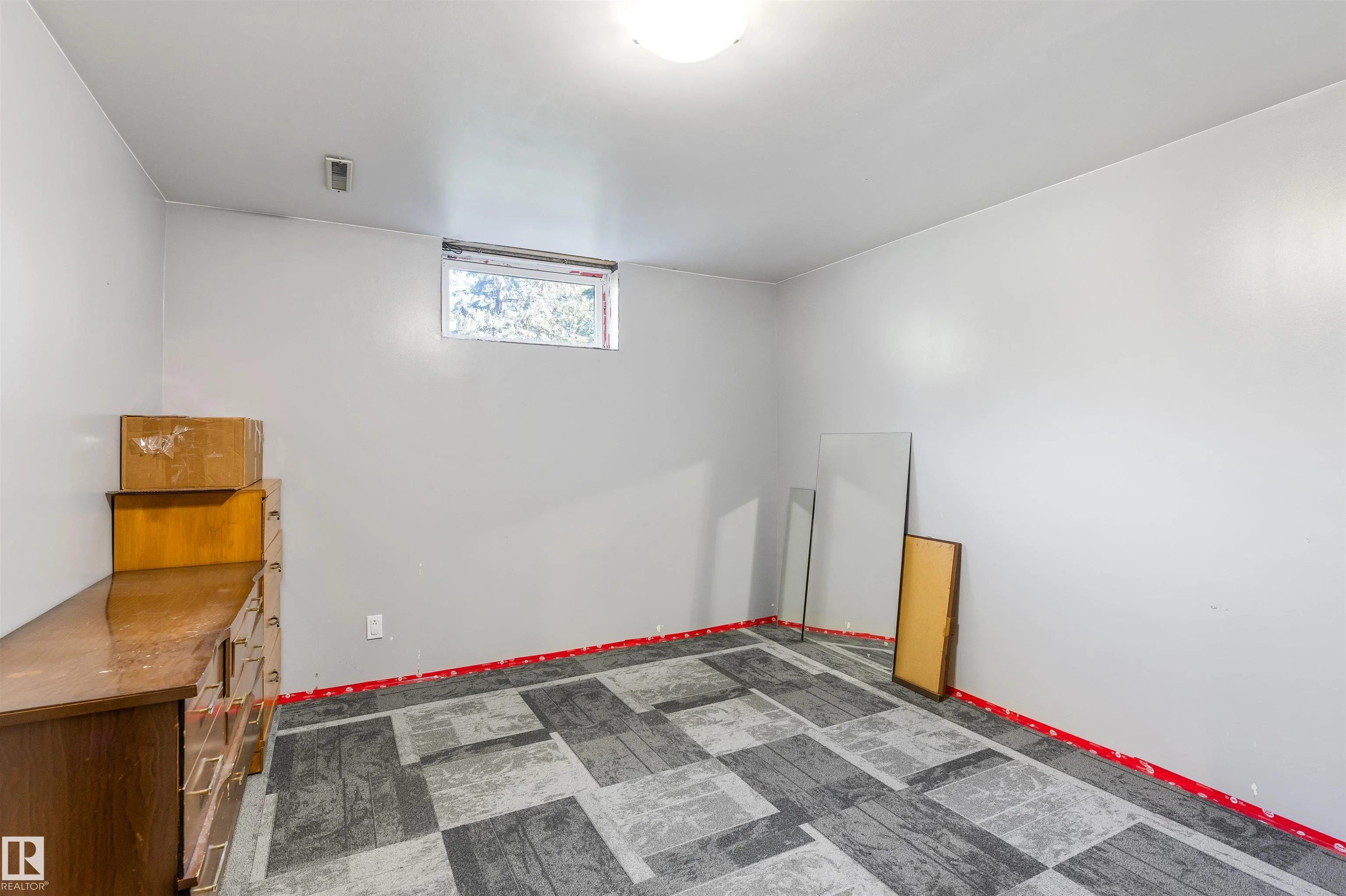 1700 LAKESIDE Drive