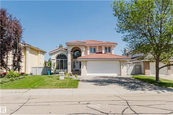 15 CORMACK Crescent