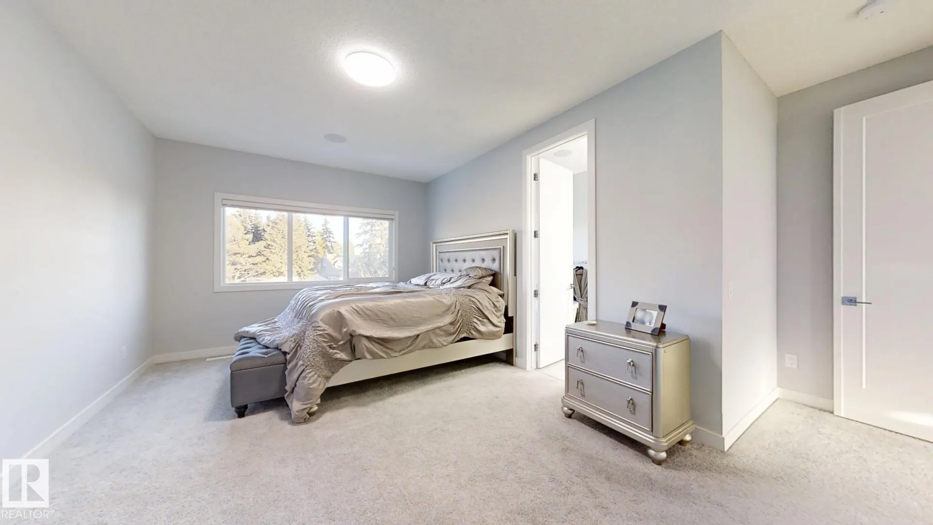 215 GLENRIDDING RAVINE Road