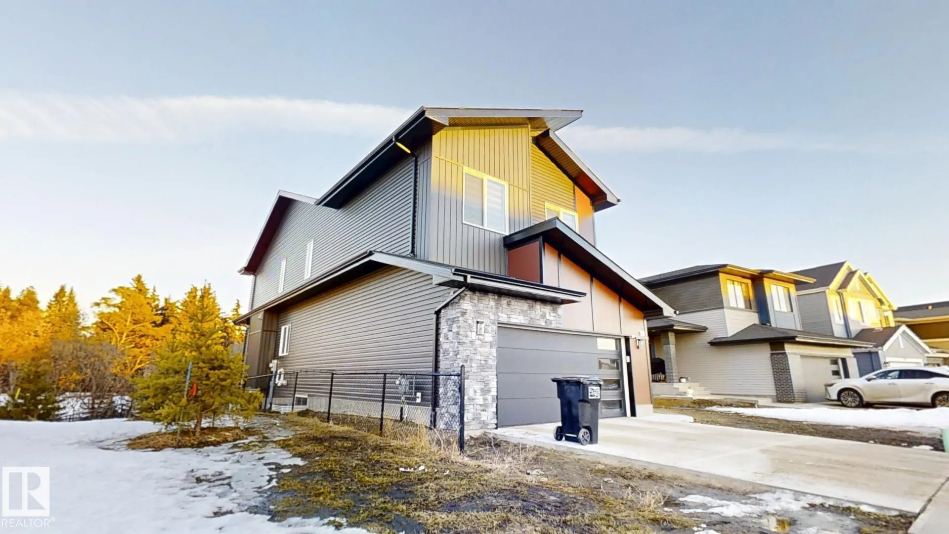 215 GLENRIDDING RAVINE Road