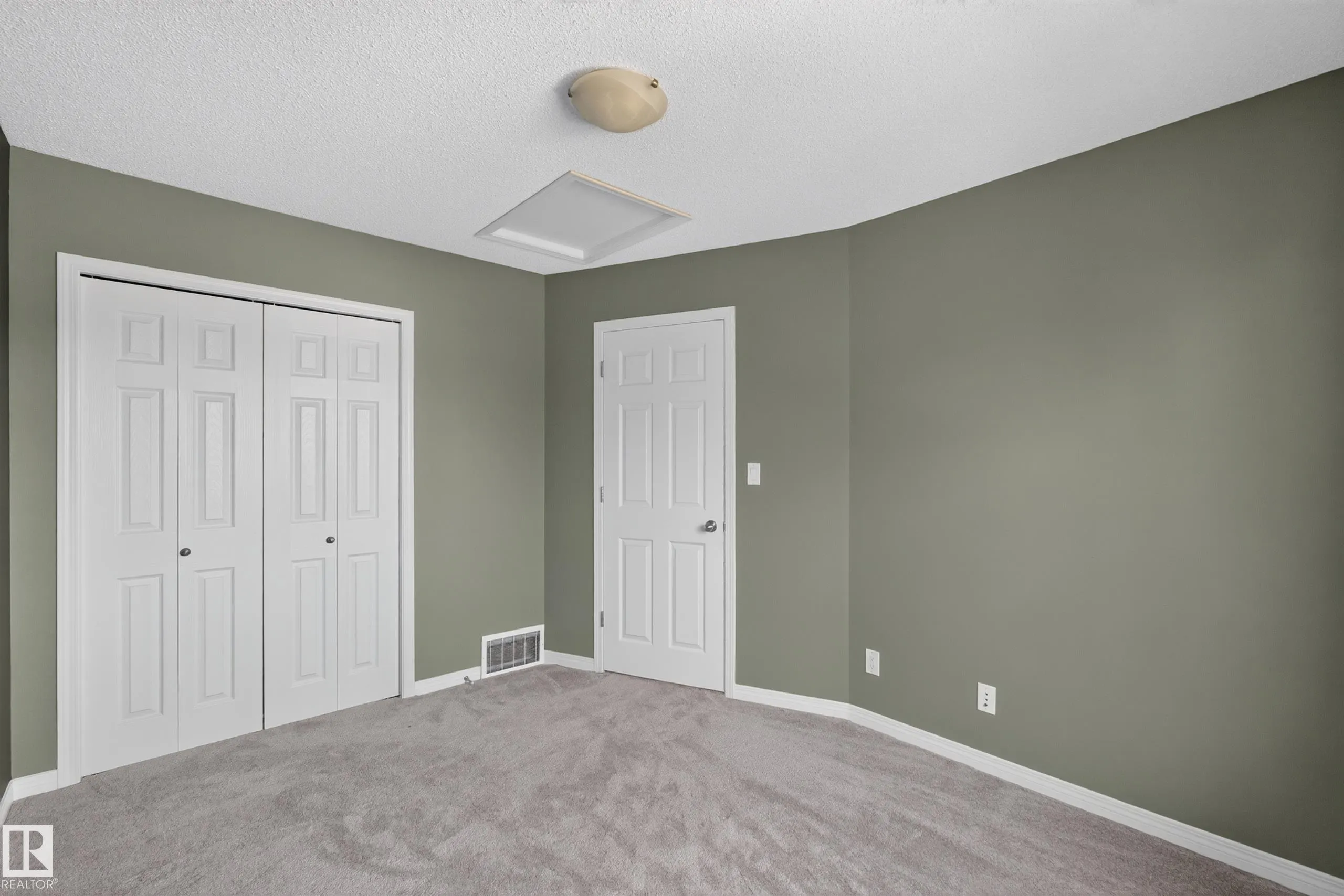 3139 Carpenter Landing