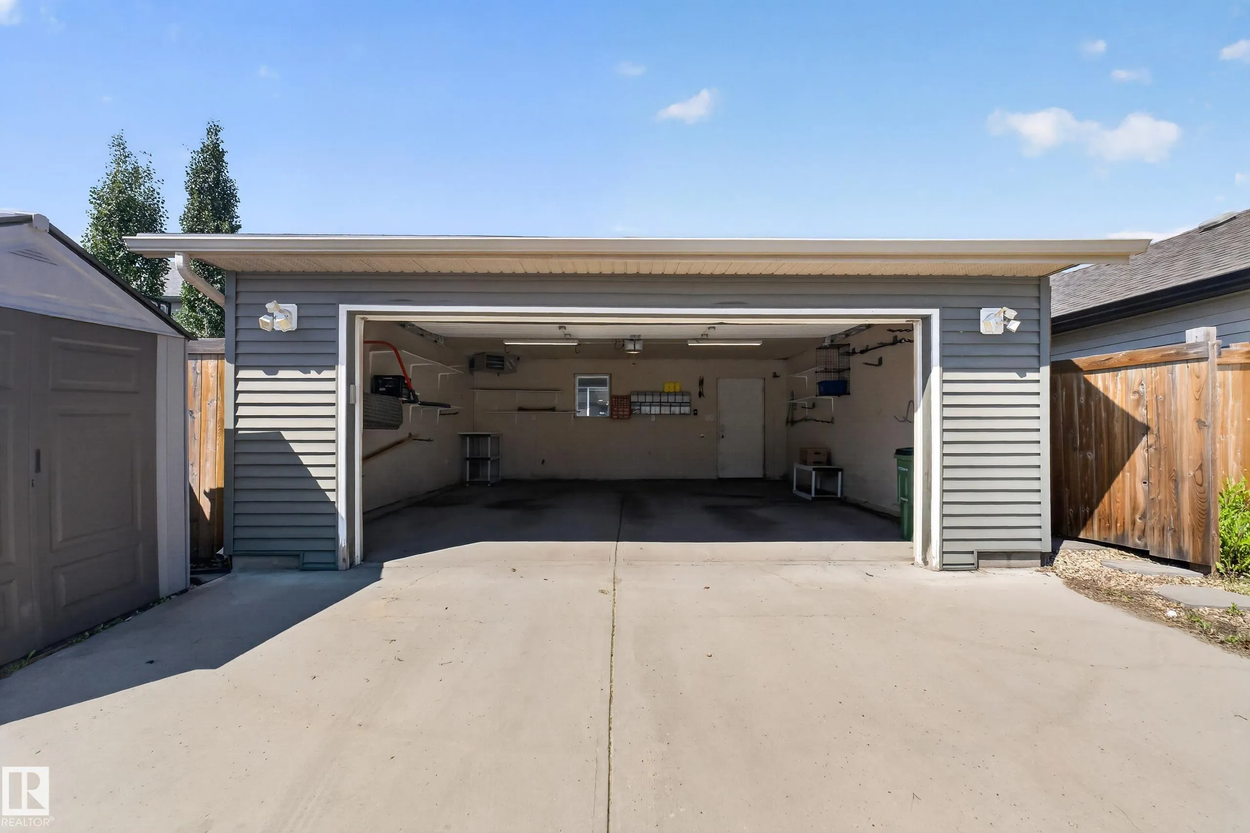 3139 Carpenter Landing