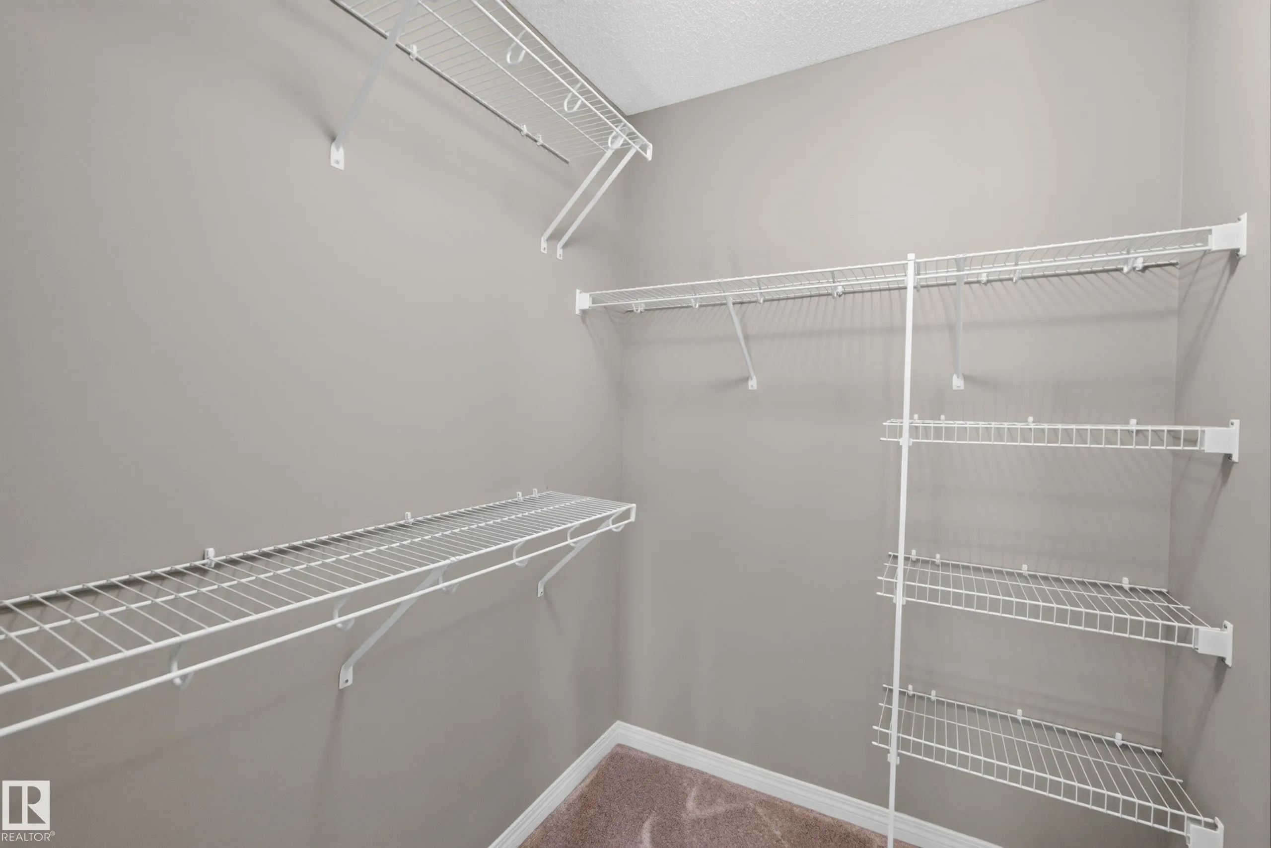 3139 Carpenter Landing