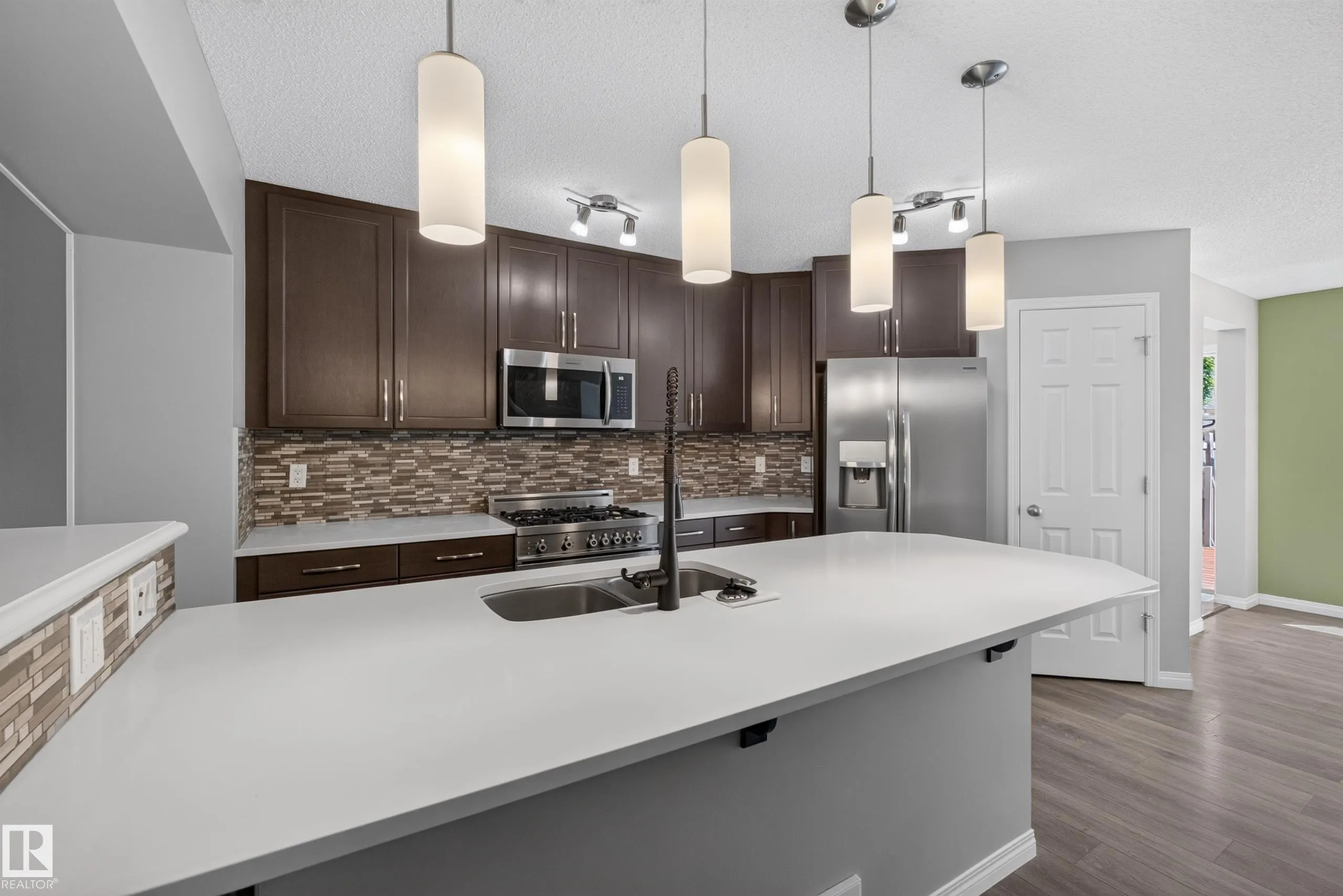 3139 Carpenter Landing