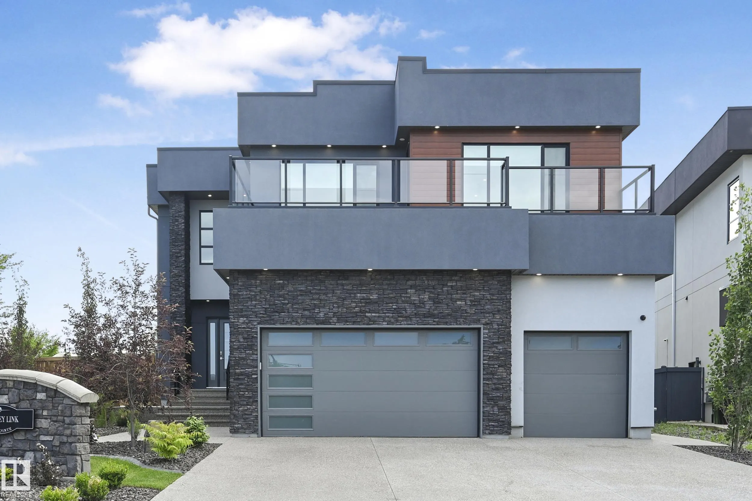 5121 WOOLSEY Link