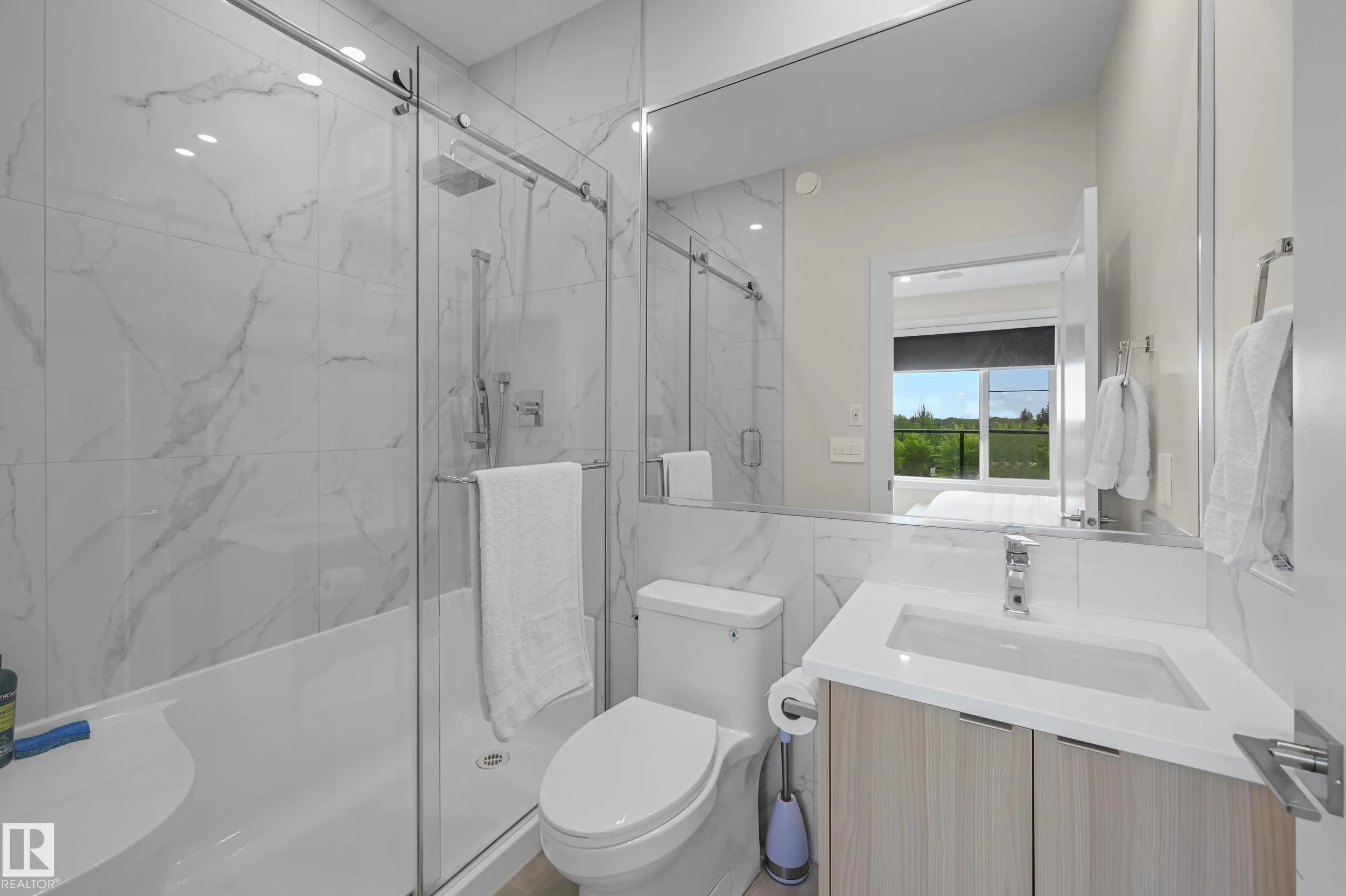5121 WOOLSEY Link