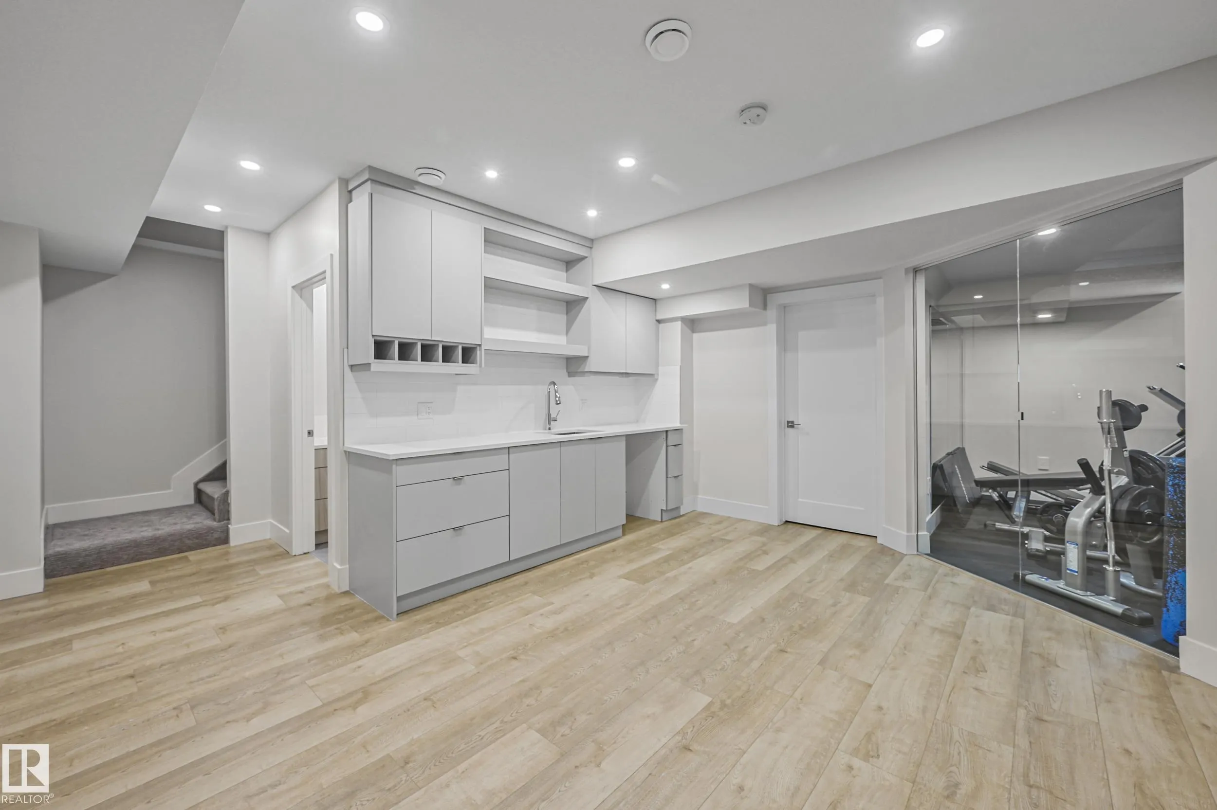5121 WOOLSEY Link