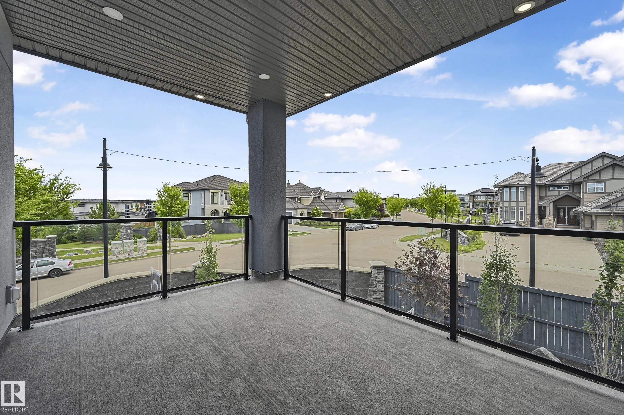 5121 WOOLSEY Link