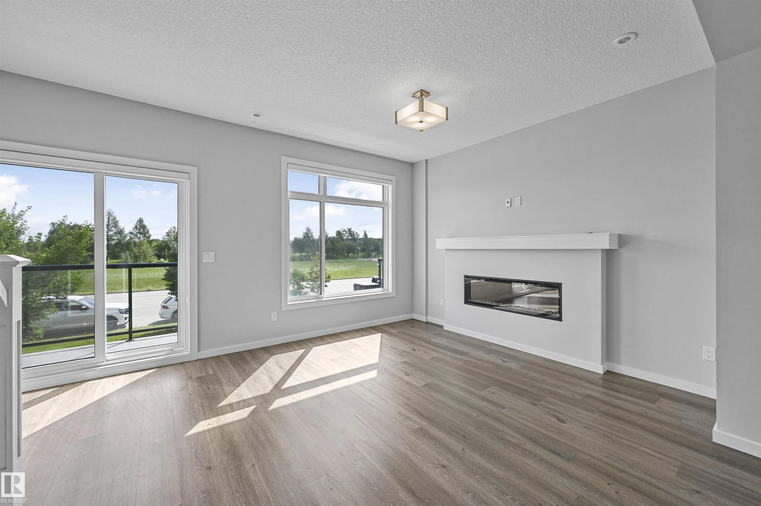 1010 RABBIT HILL Road