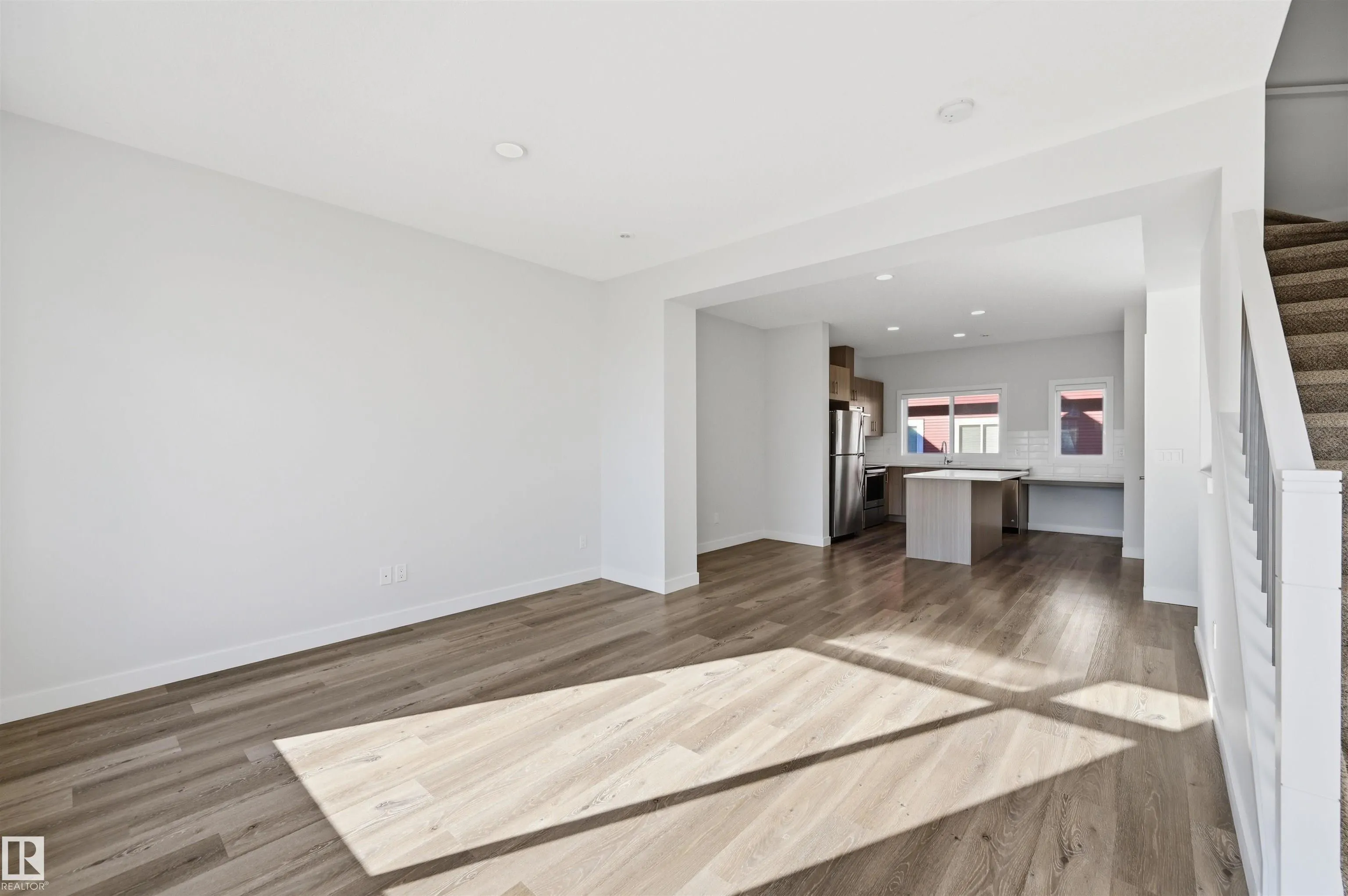 1010 RABBIT HILL Road