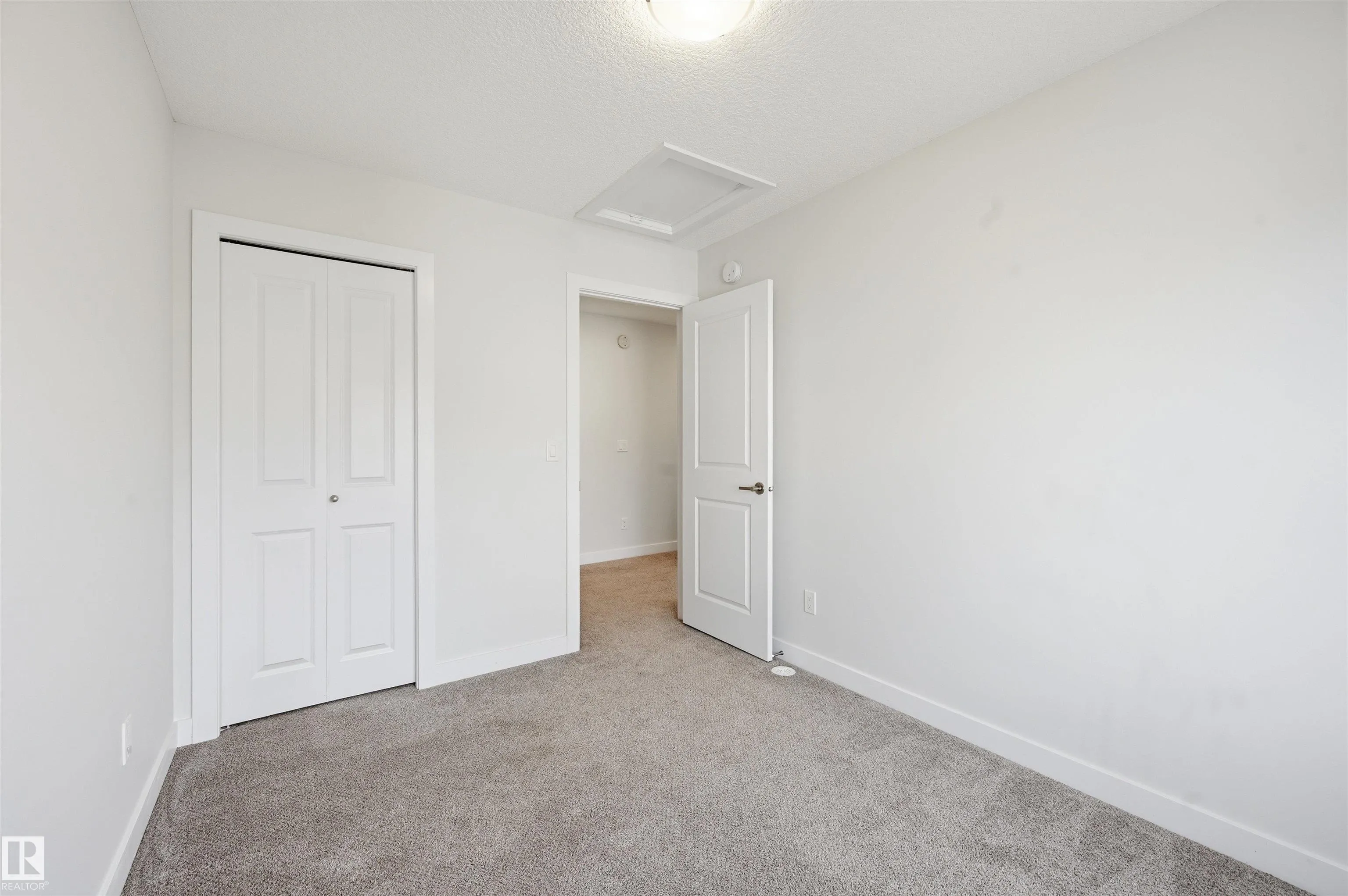 1010 RABBIT HILL Road