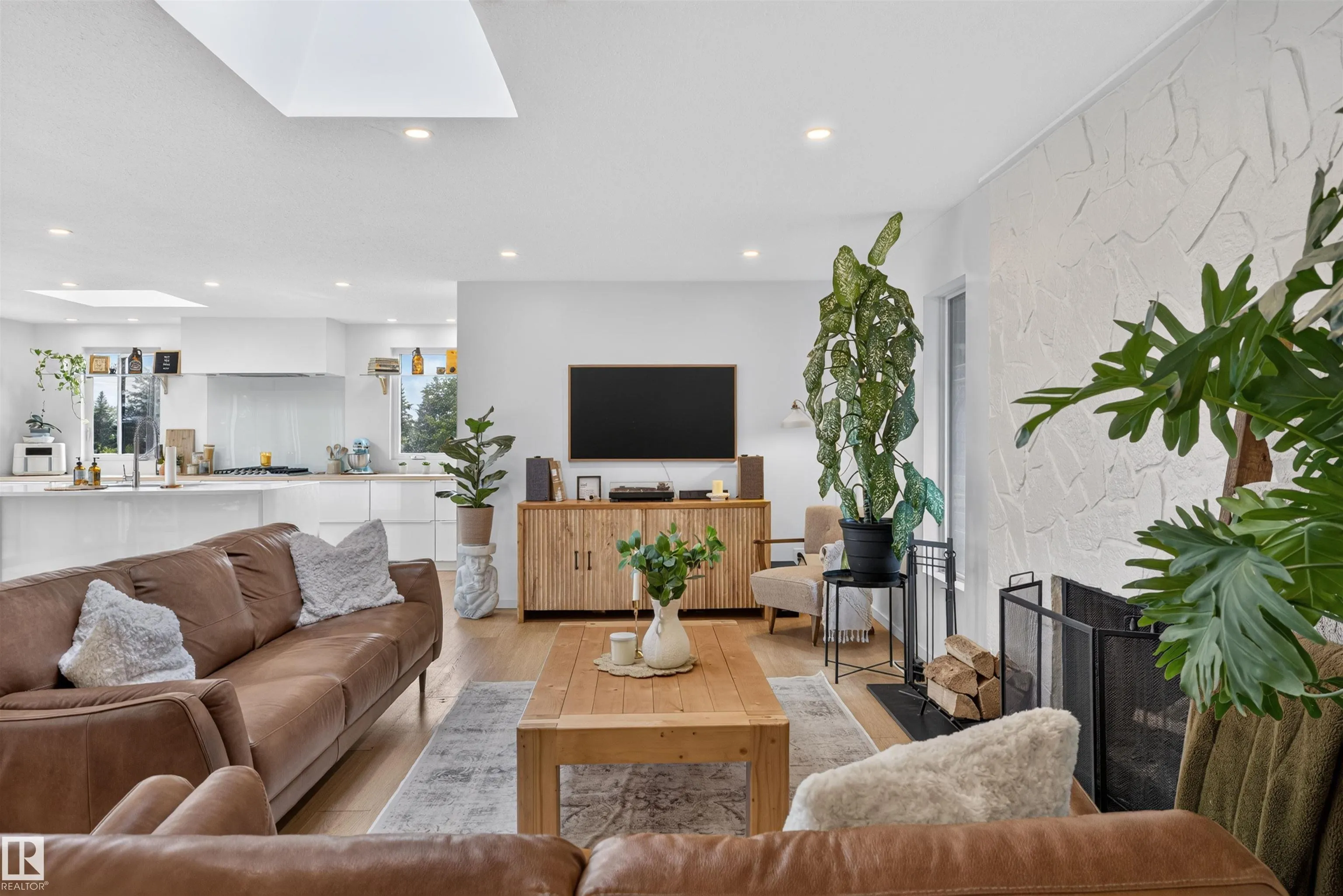 52063 RGE ROAD 225