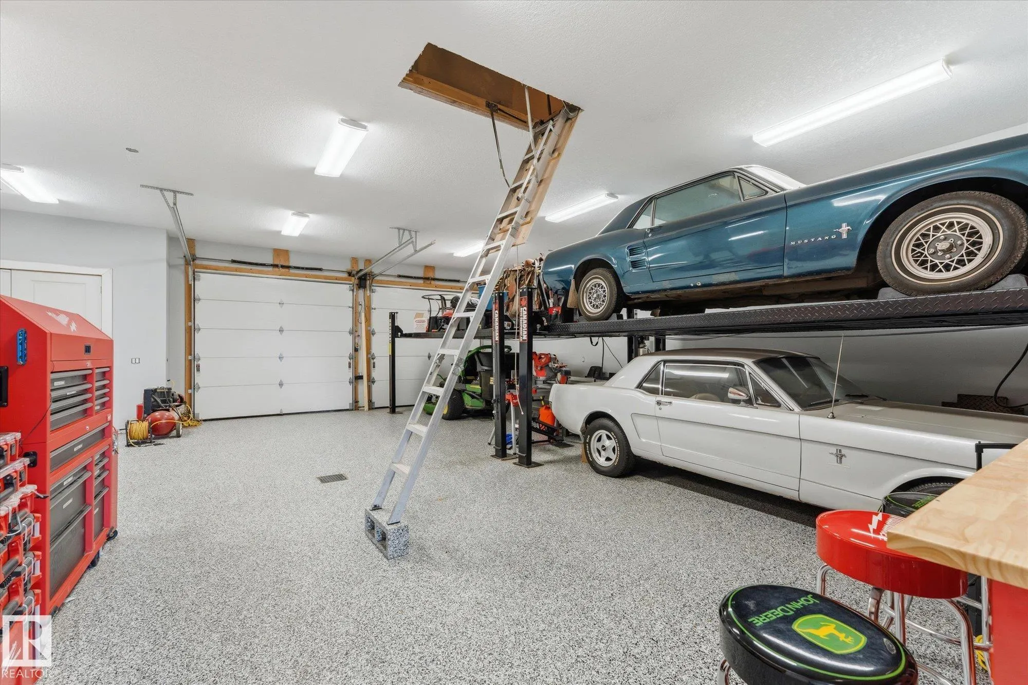 52105 RGE ROAD 225