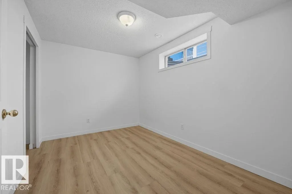 2076 TANNER Wynd