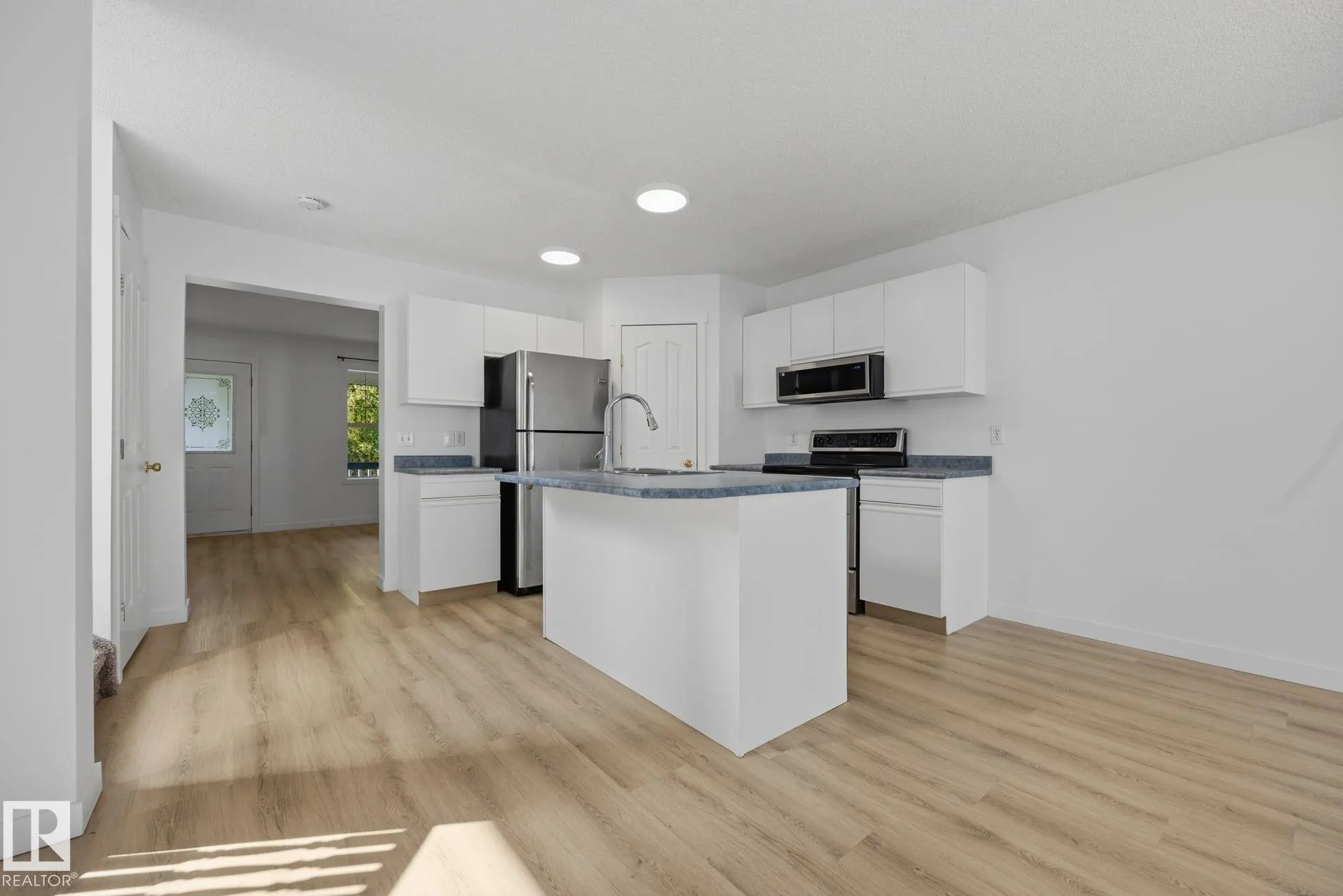 2076 TANNER Wynd