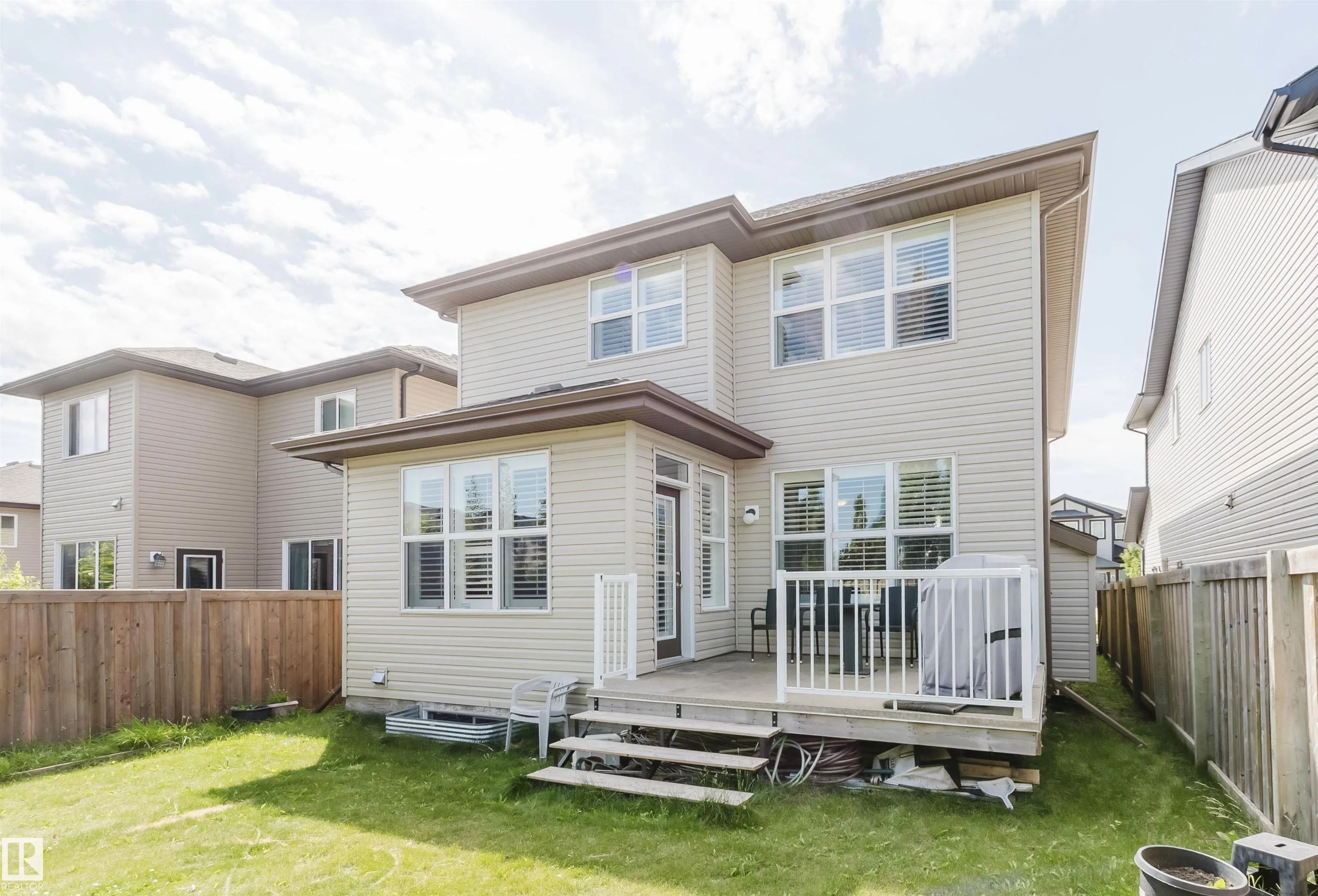 3244 ABBOTT Crescent