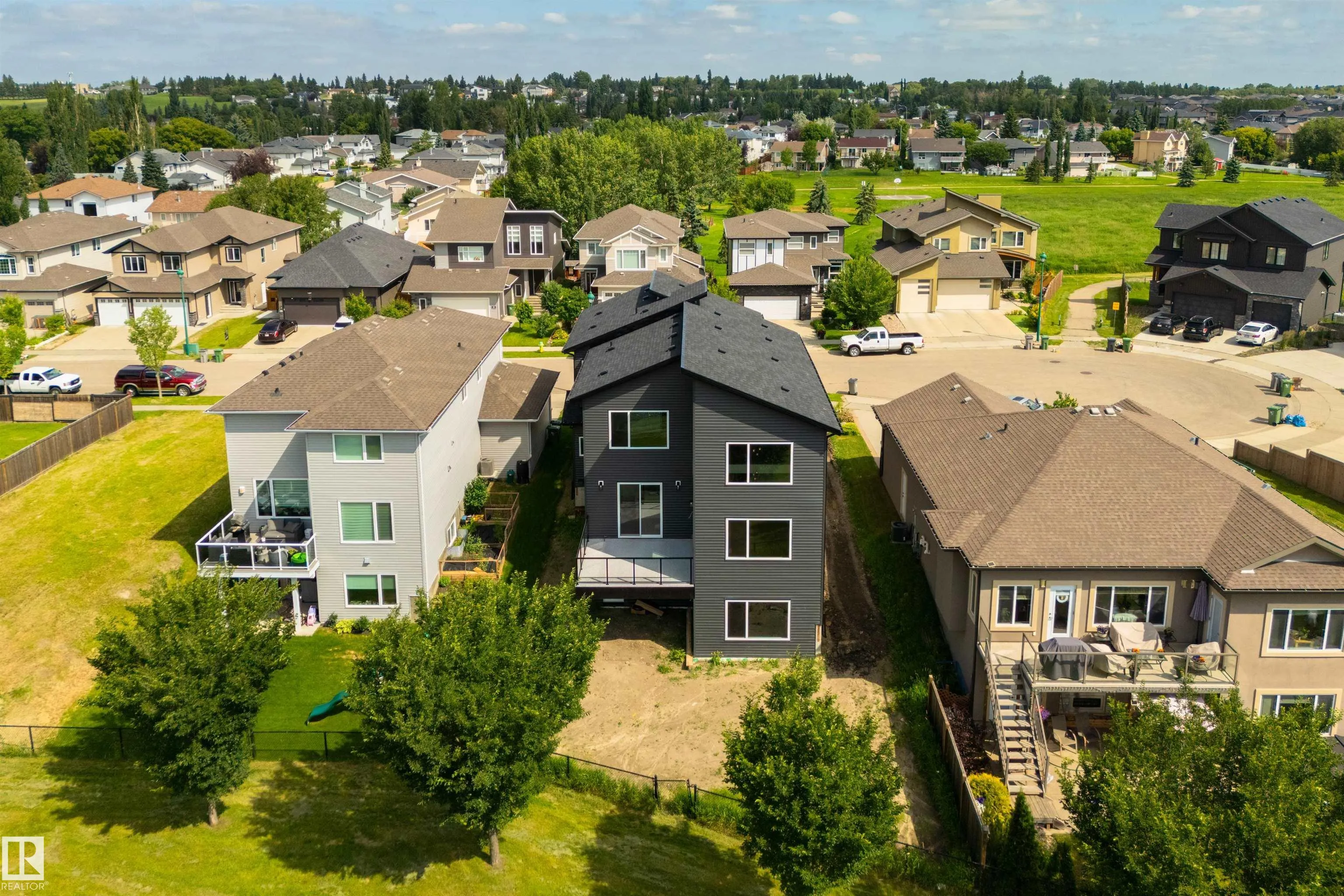 23 LAKEVISTA PT