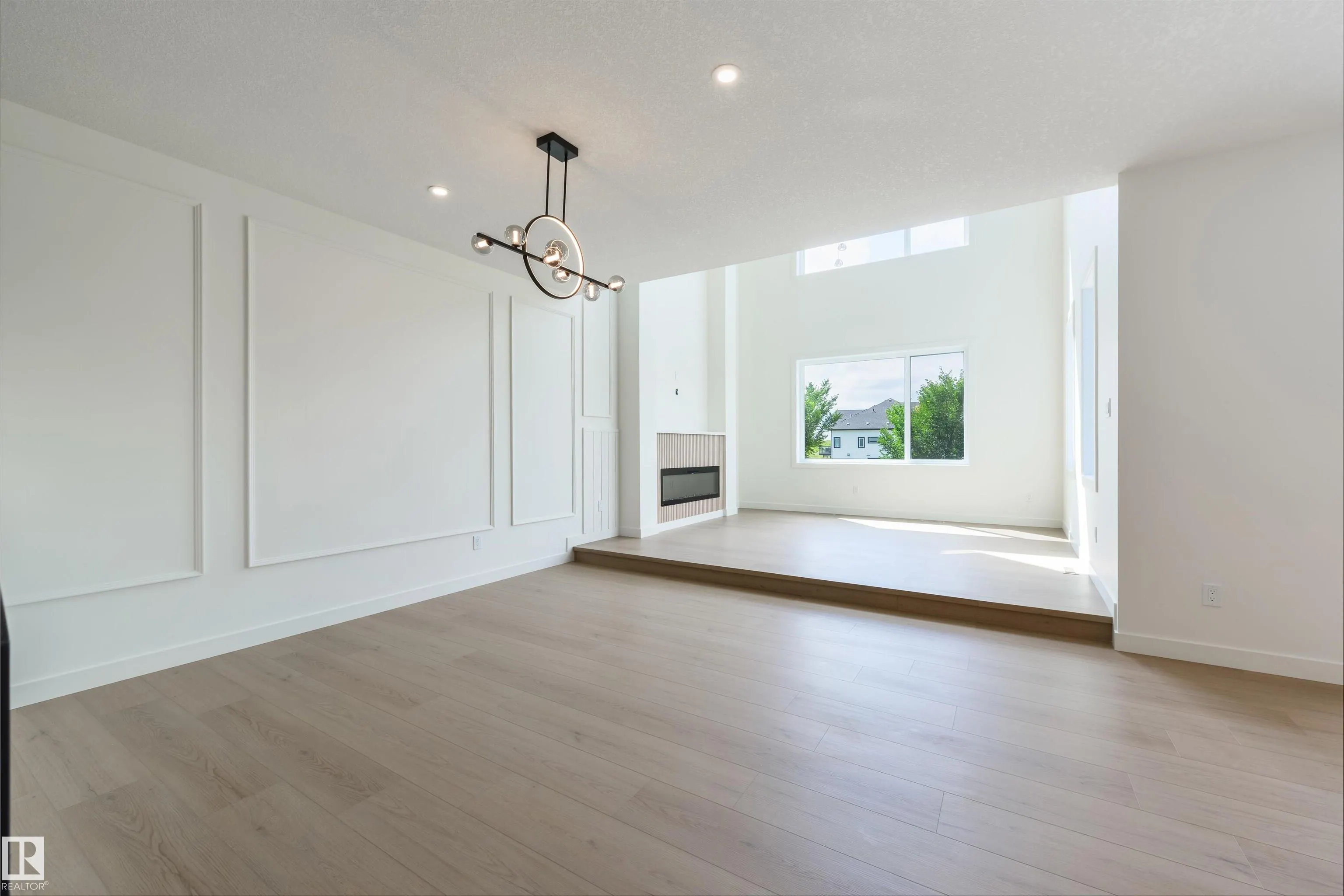 23 LAKEVISTA PT