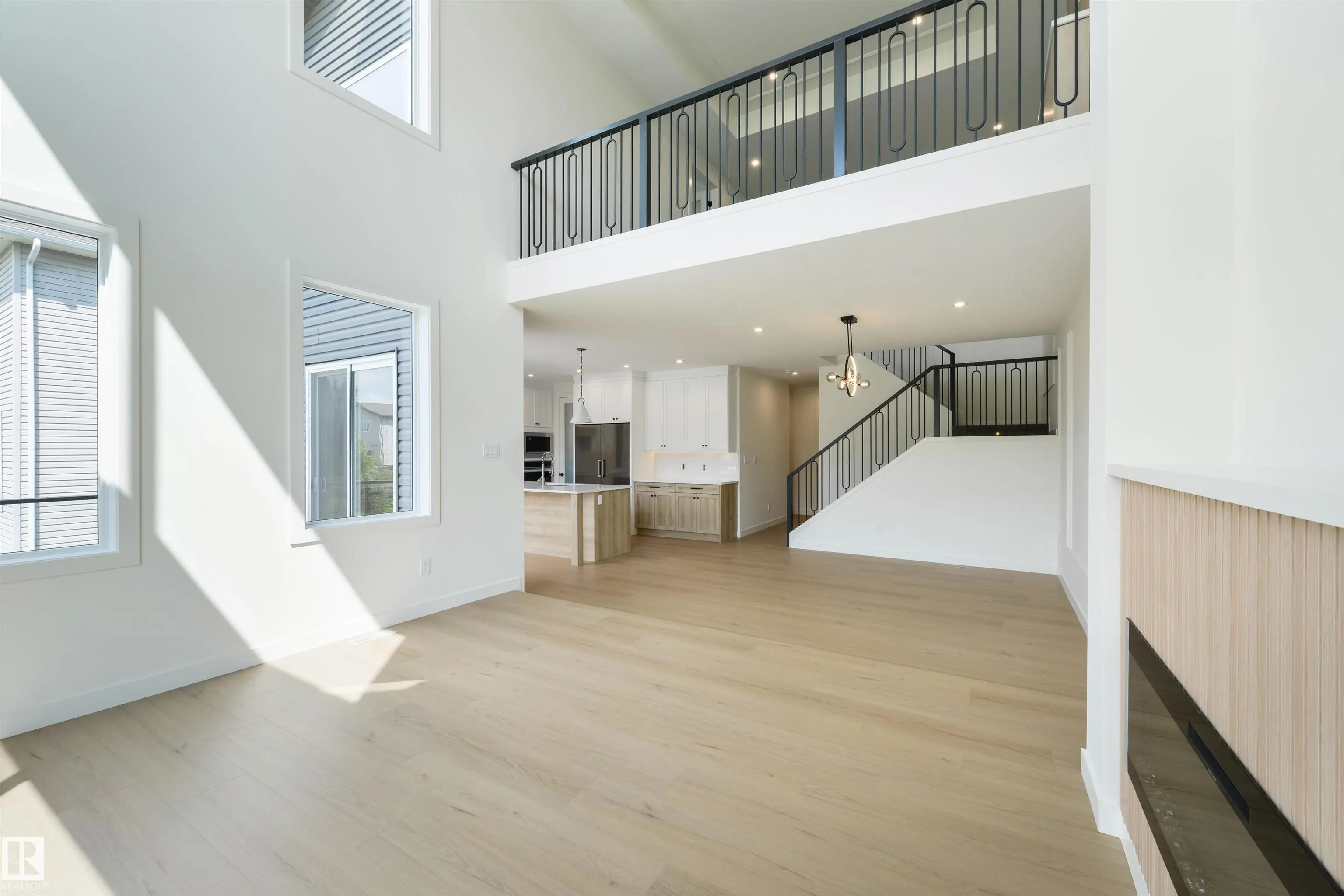 23 LAKEVISTA PT