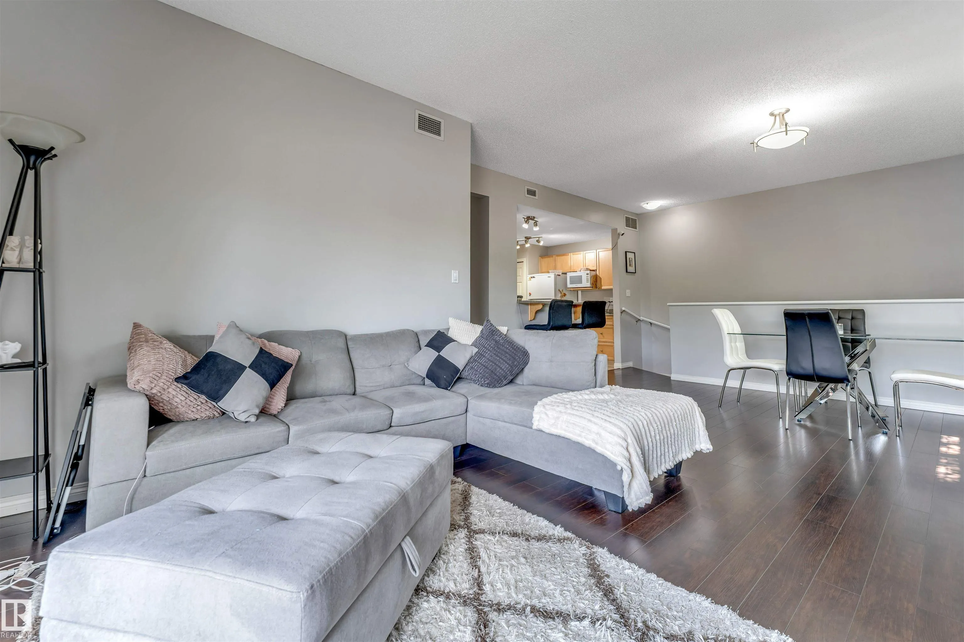 3040 SPENCE Wynd