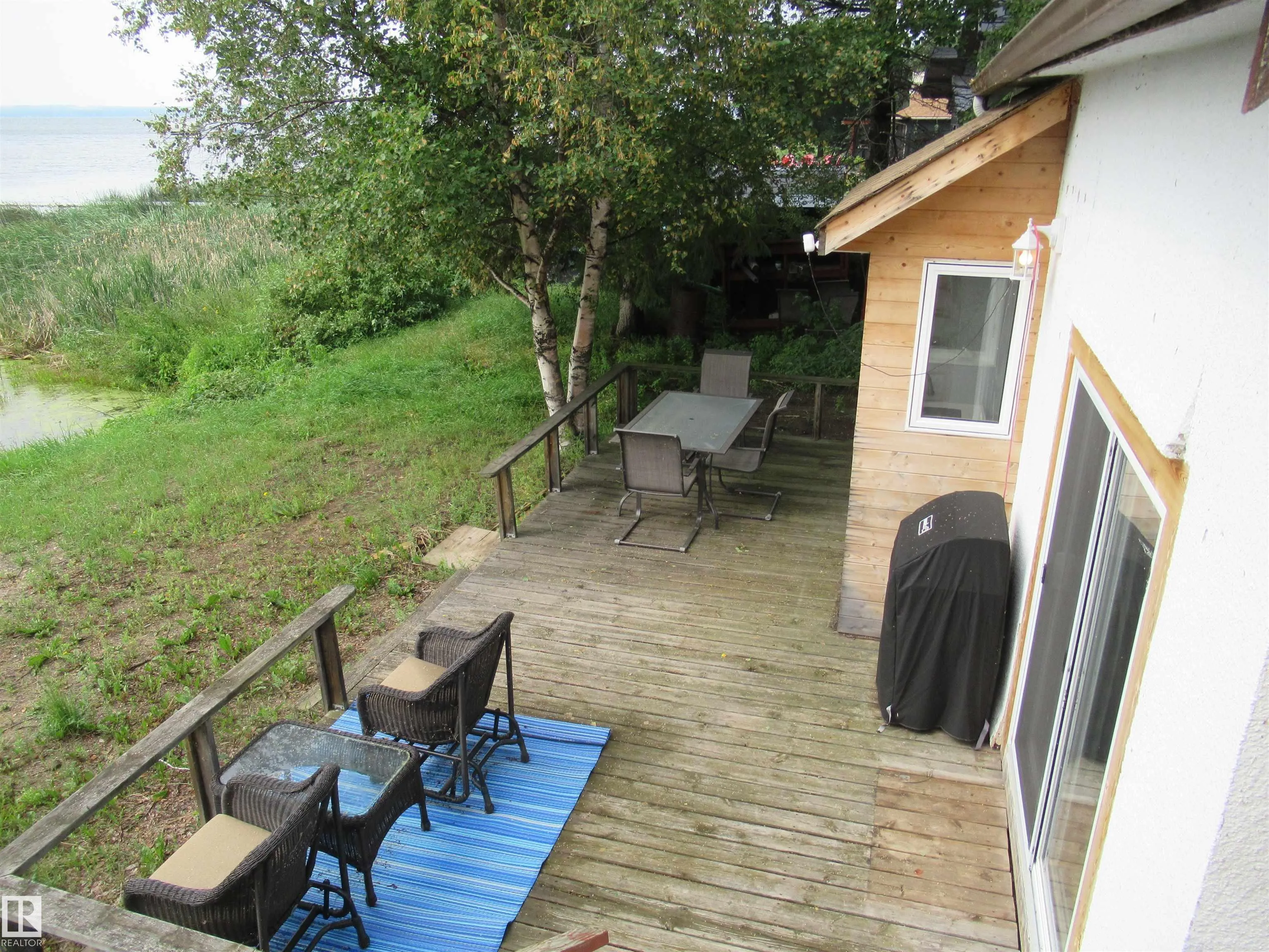 100 Argentia Beach