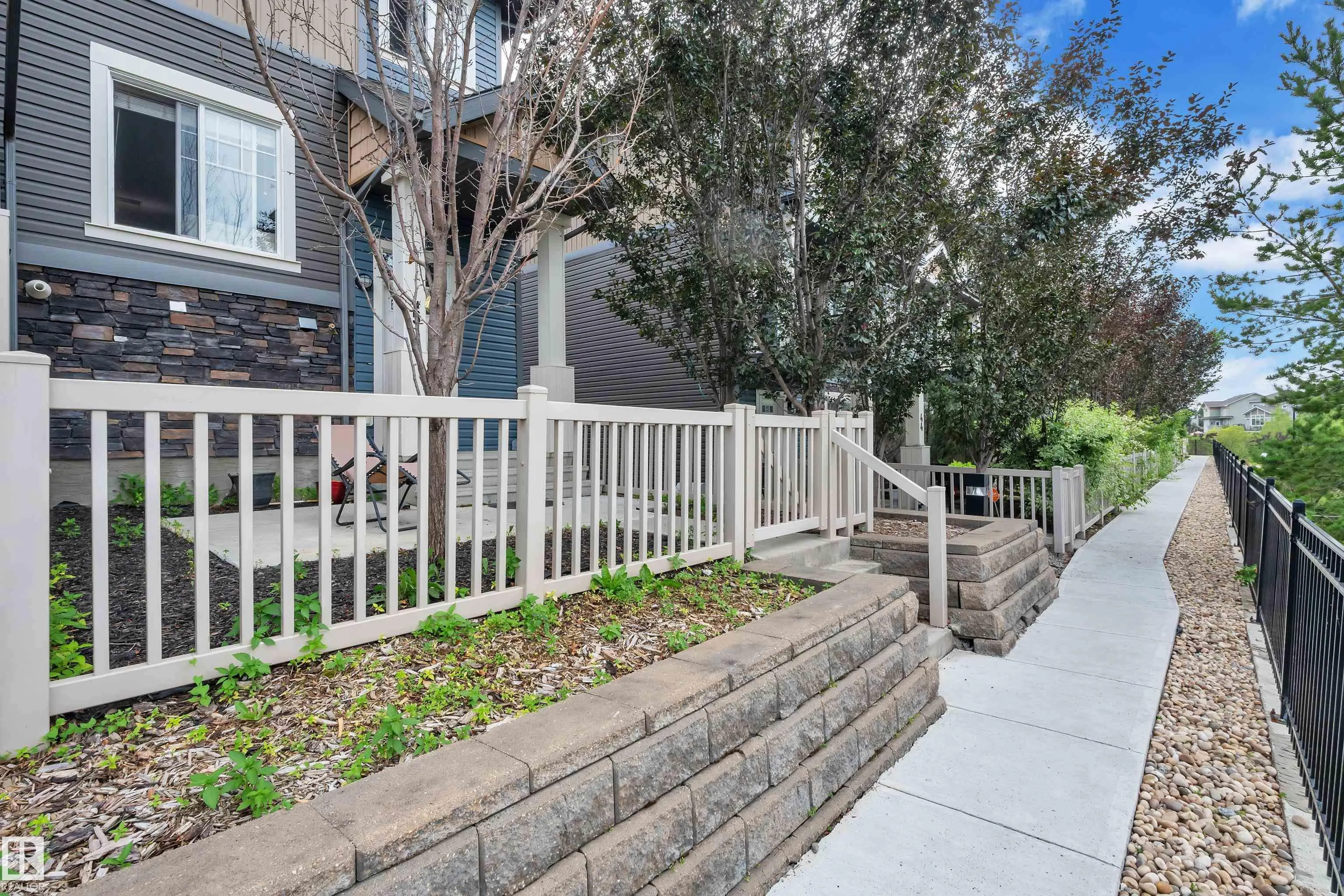 1030 CHAPPELLE Boulevard
