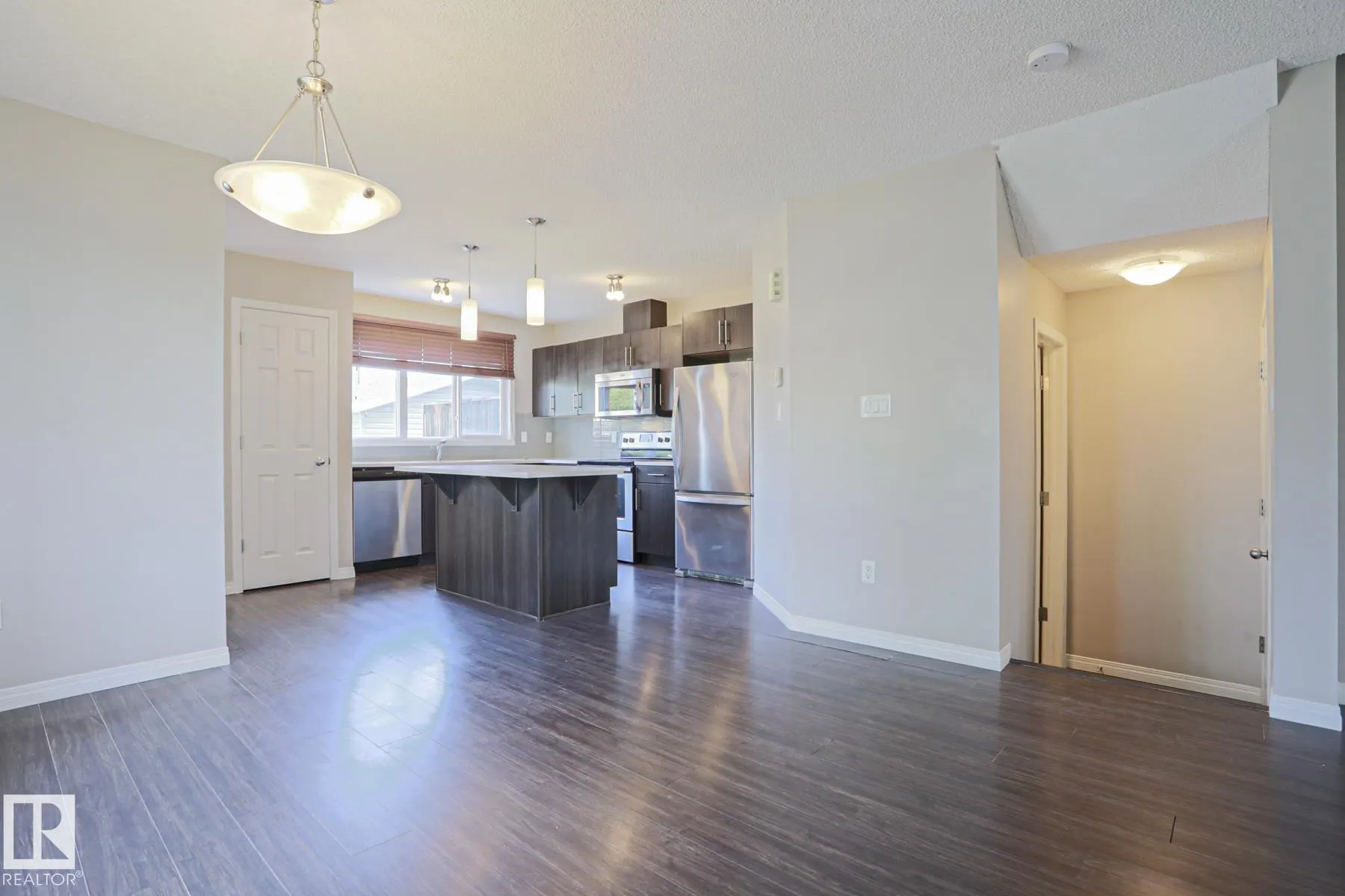 489 ORCHARDS Boulevard