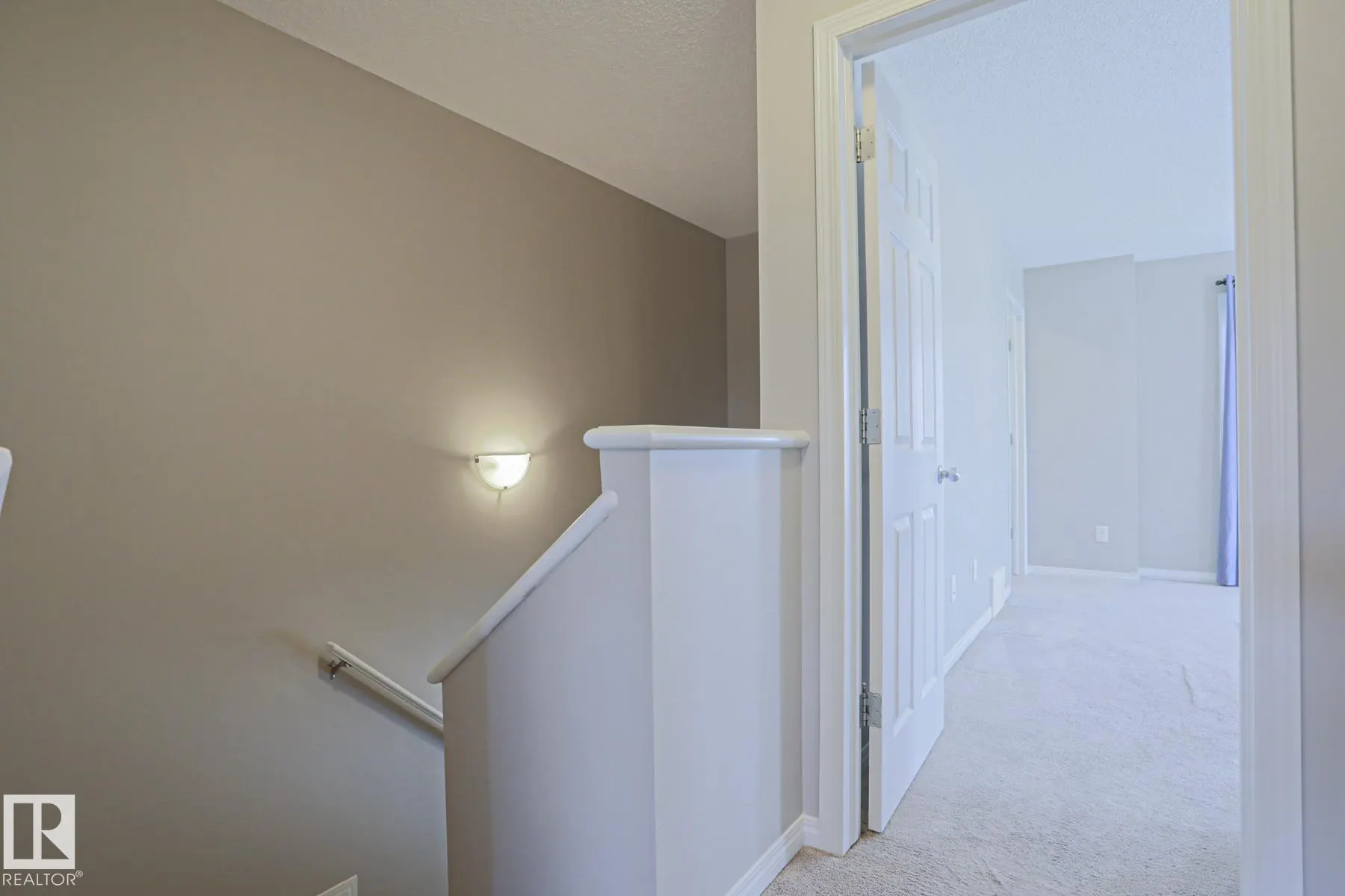 489 ORCHARDS Boulevard
