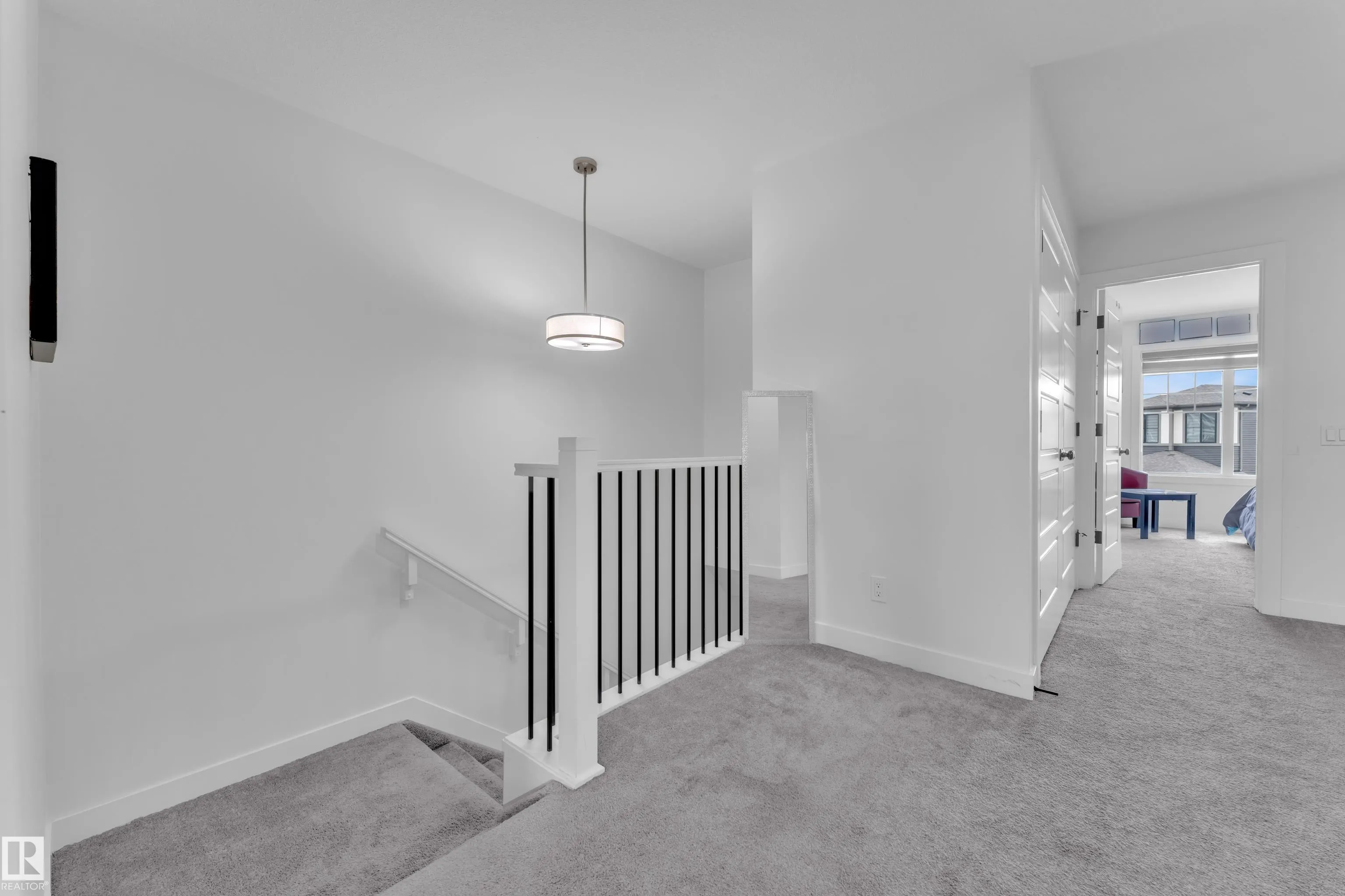1645 PLUM CIRCLE Circle