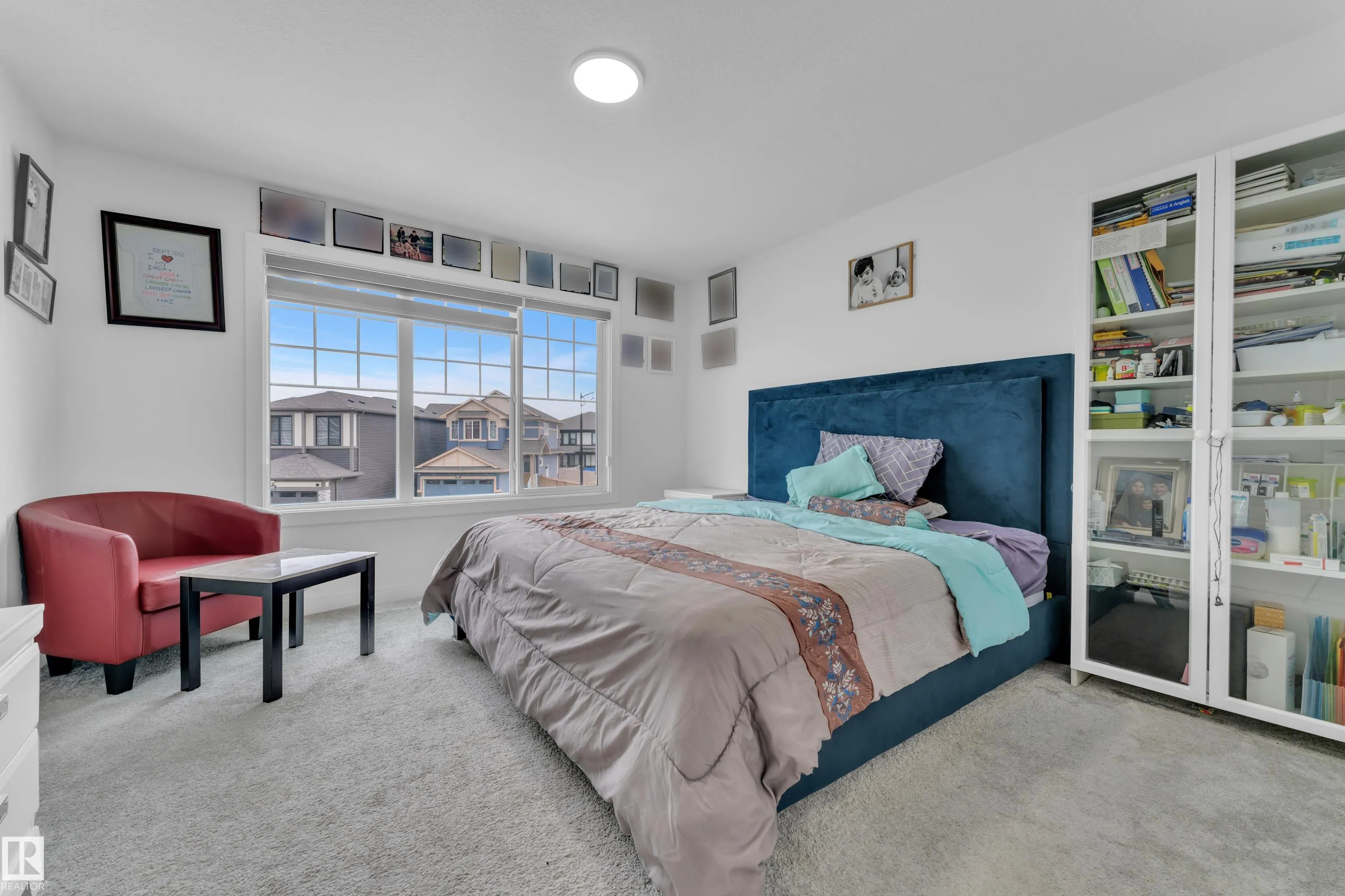 1645 PLUM CIRCLE Circle