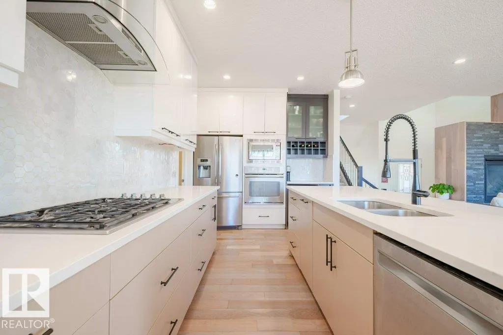 3386 Cutler Crescent