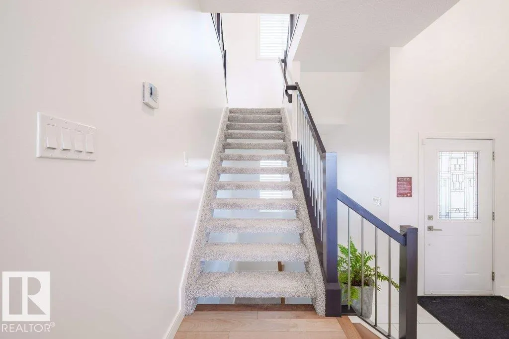 3386 Cutler Crescent