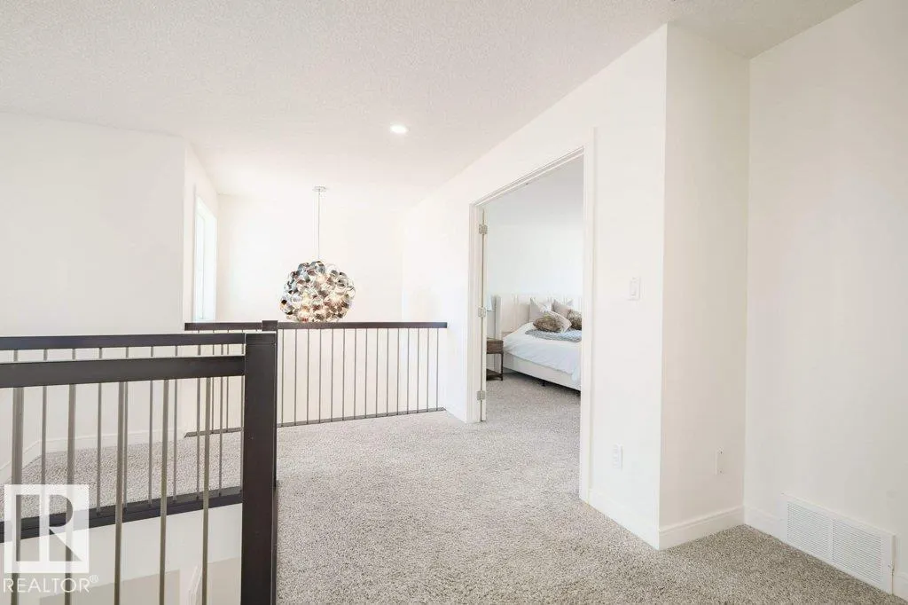 3386 Cutler Crescent