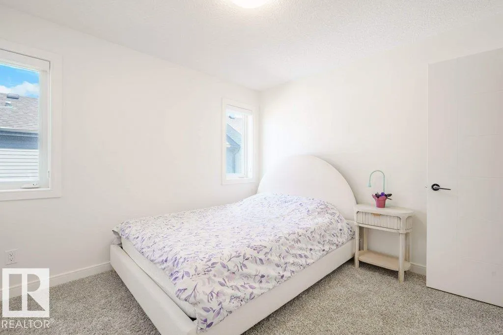 3386 Cutler Crescent
