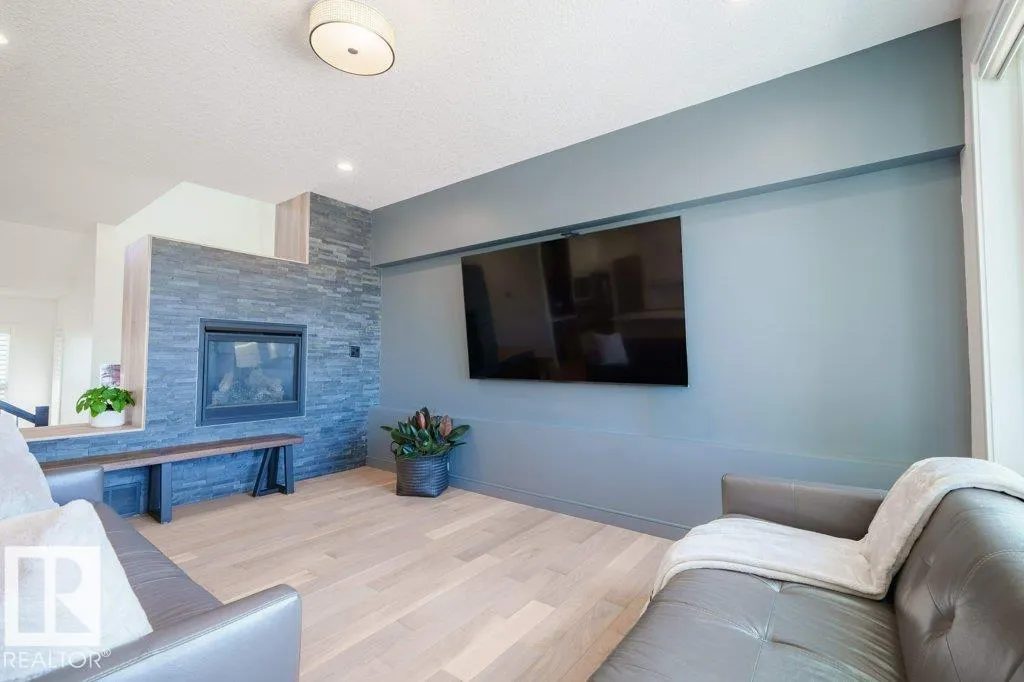 3386 Cutler Crescent