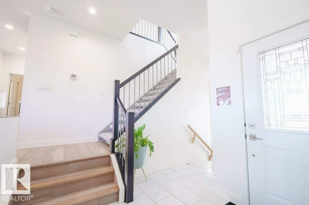 3386 Cutler Crescent