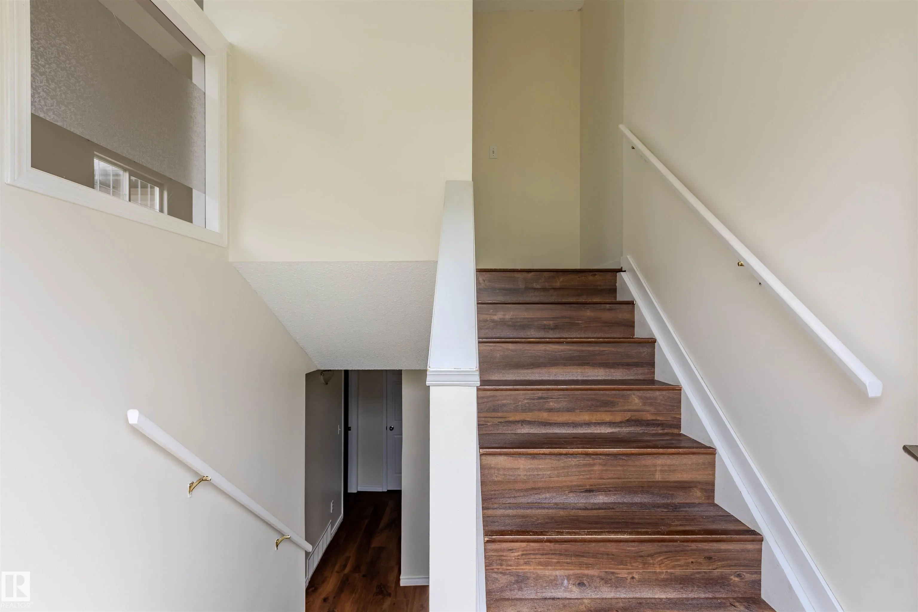 10102 103 Street