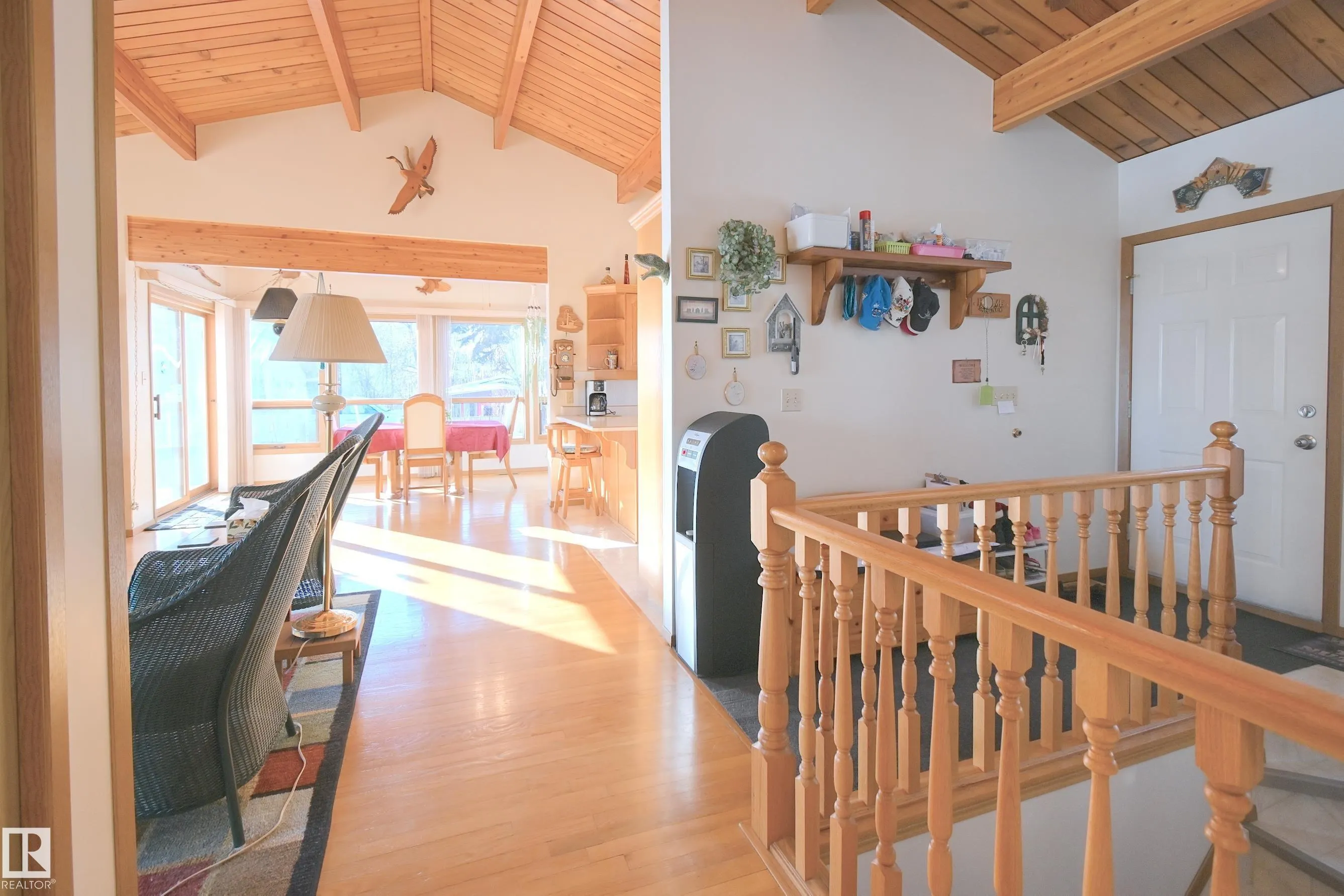 4521 LAKESHORE Road