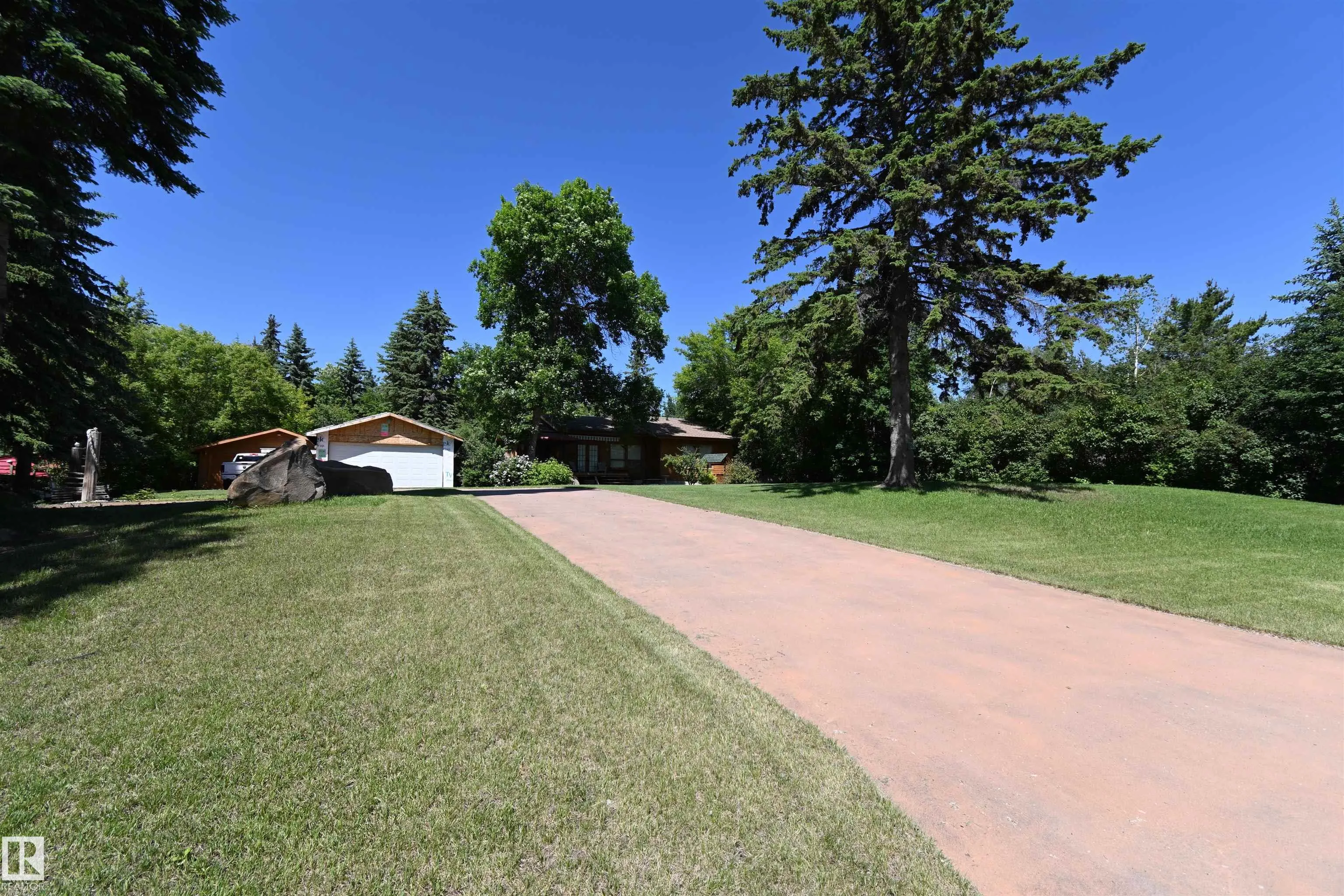 4521 LAKESHORE Road