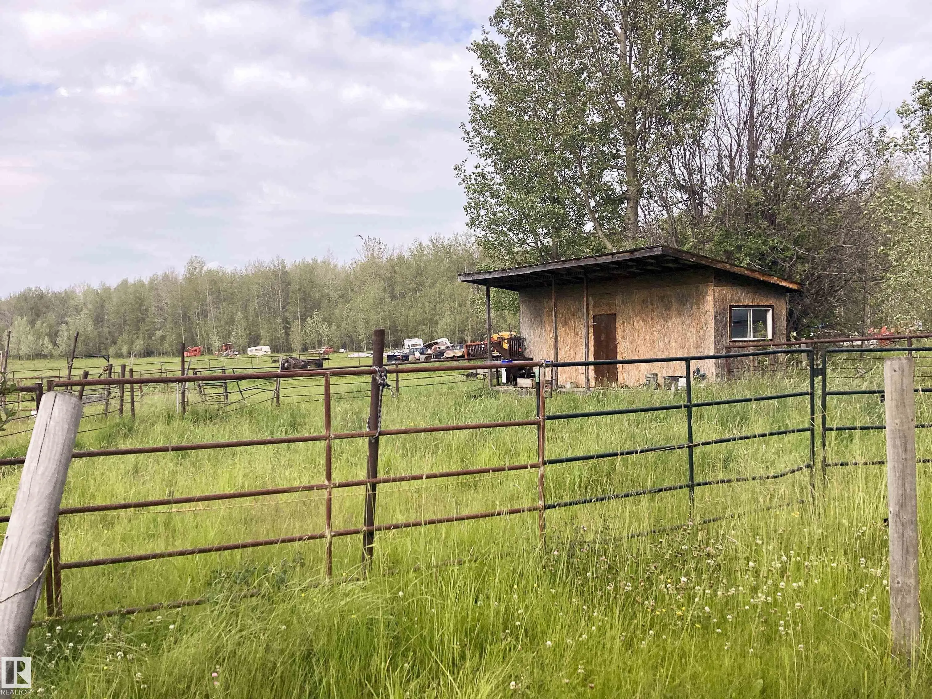 451043 Rge Rd 70A